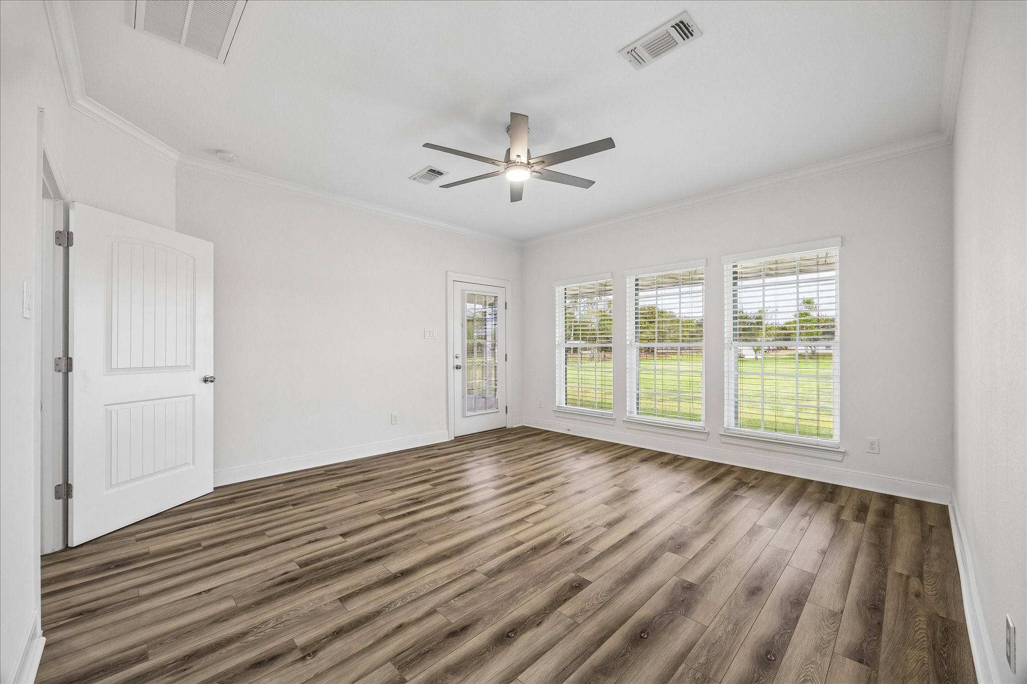 13016 Polk Street, Santa Fe, TX 77510