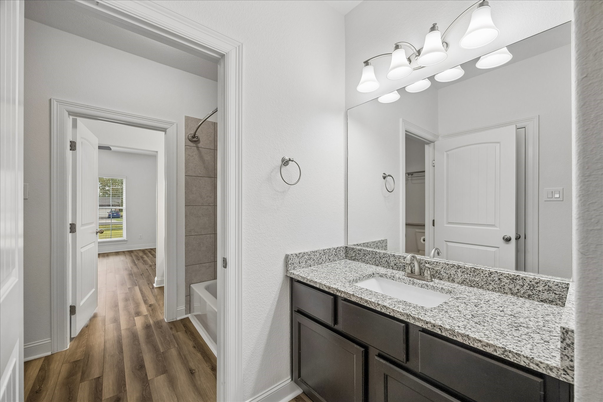 13016 Polk Street, Santa Fe, TX 77510