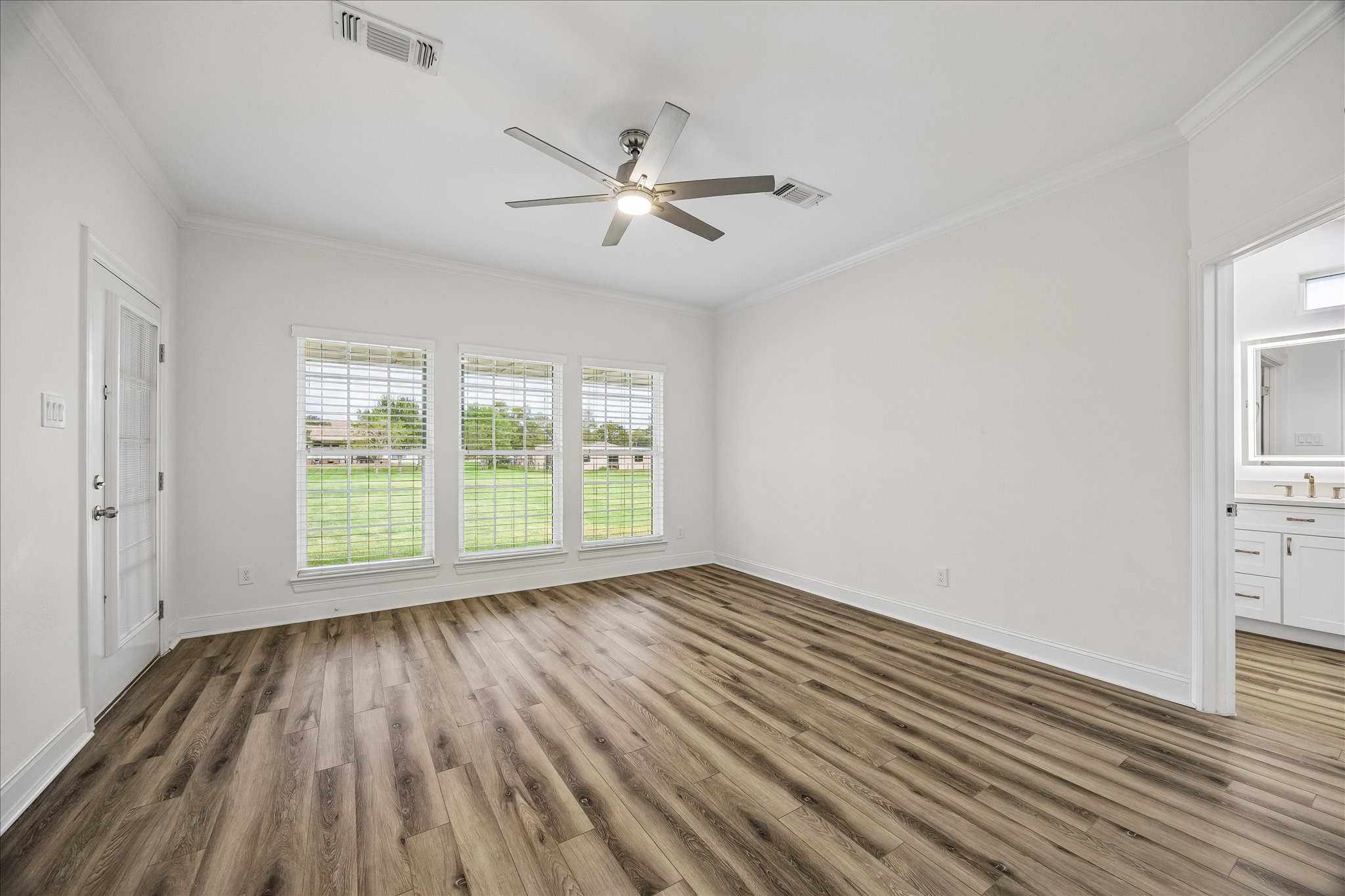 13016 Polk Street, Santa Fe, TX 77510