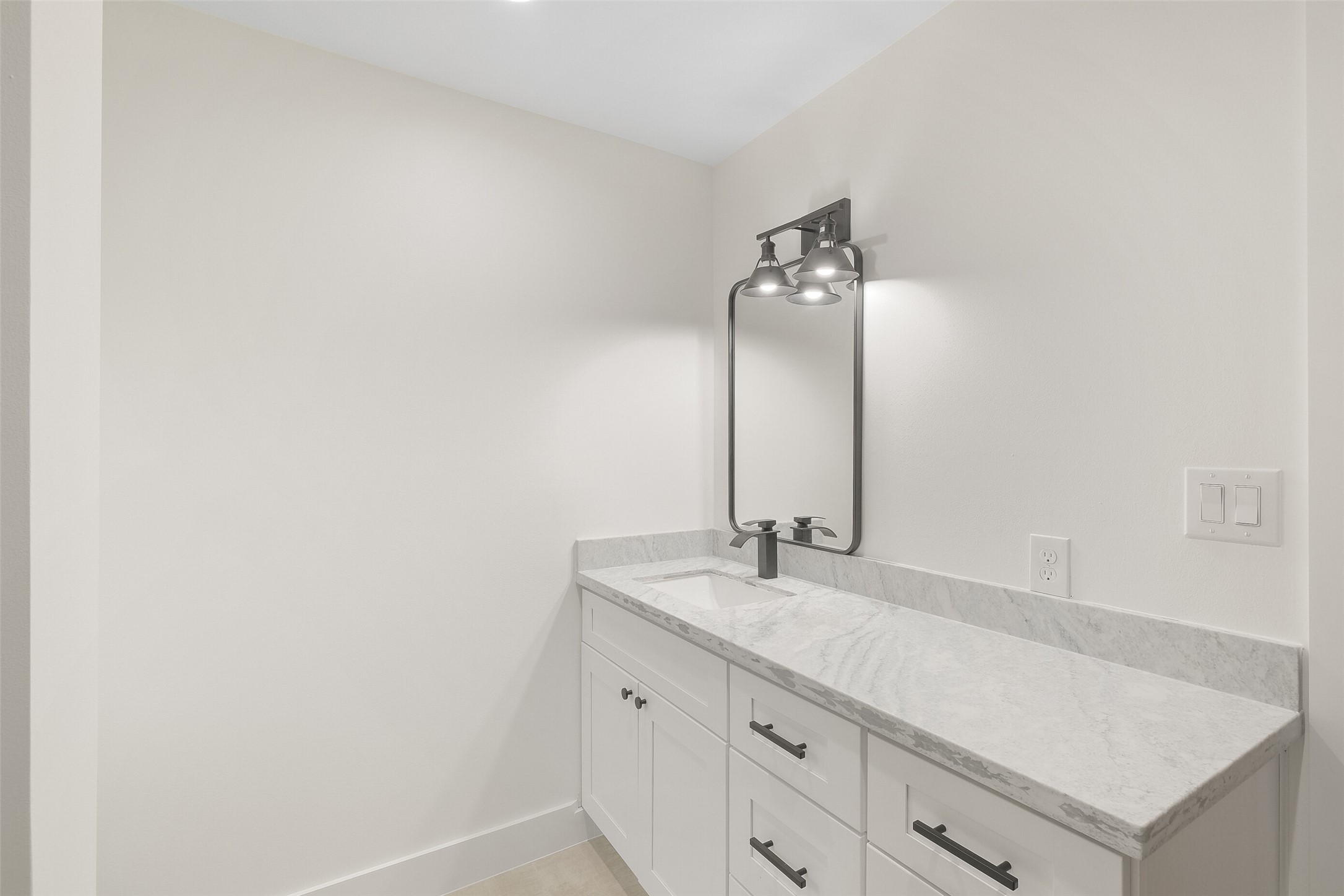 3327 Freshmeadows Drive, Houston, TX 77063