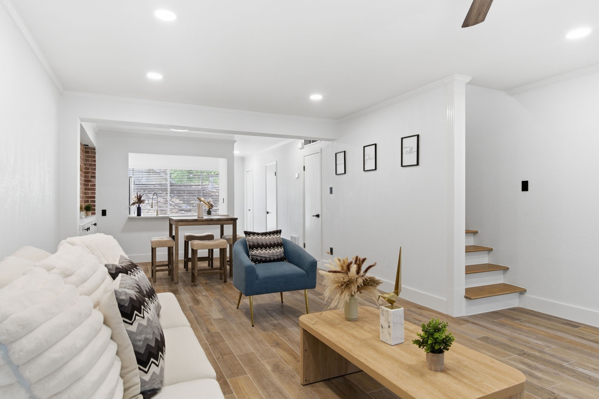 You can see how naturally the living, dining, and kitchen spaces connect. You can see how naturally the living, dining, and kitchen spaces connect.