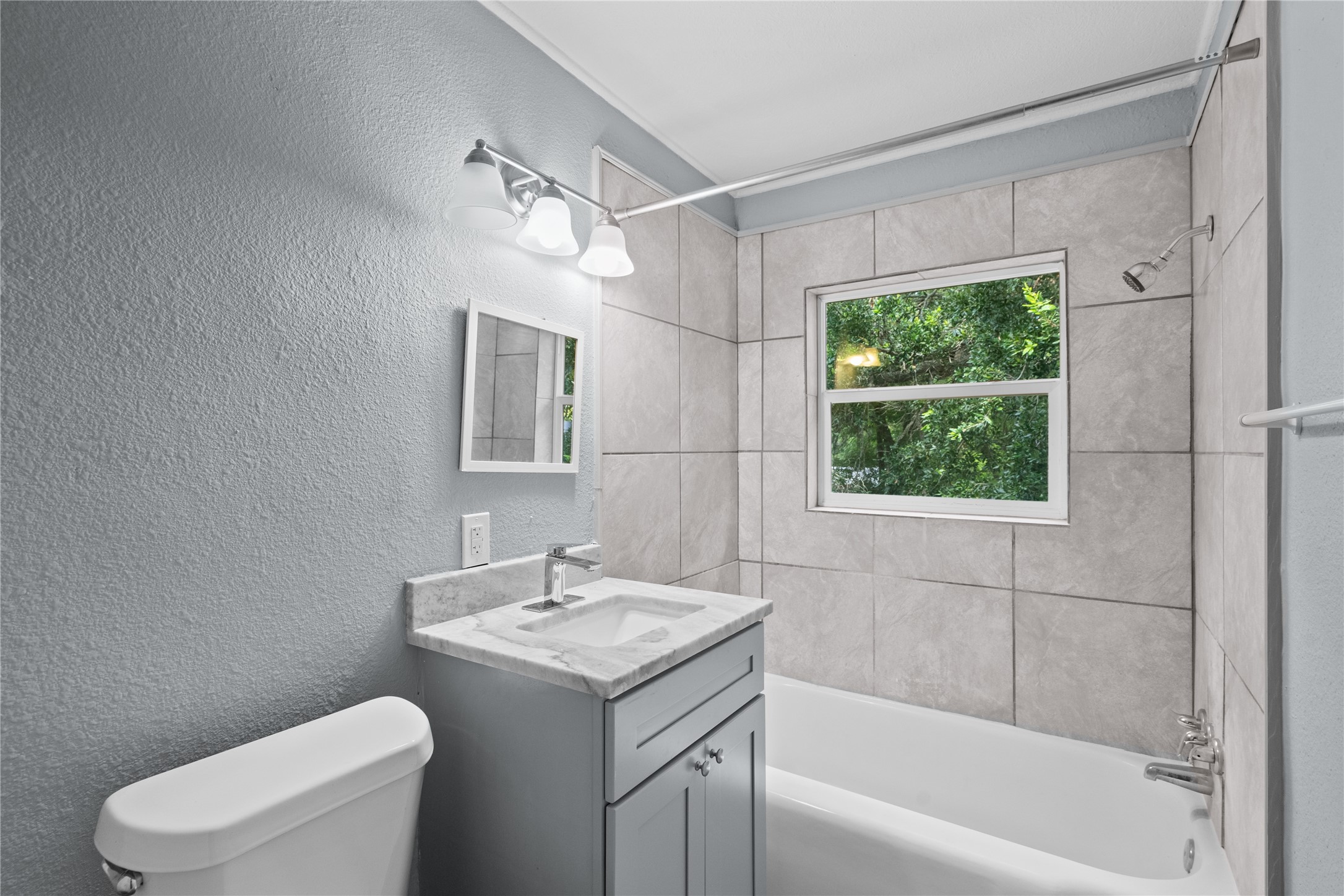 2324 Cedar Drive, #3, La Marque, TX 77568