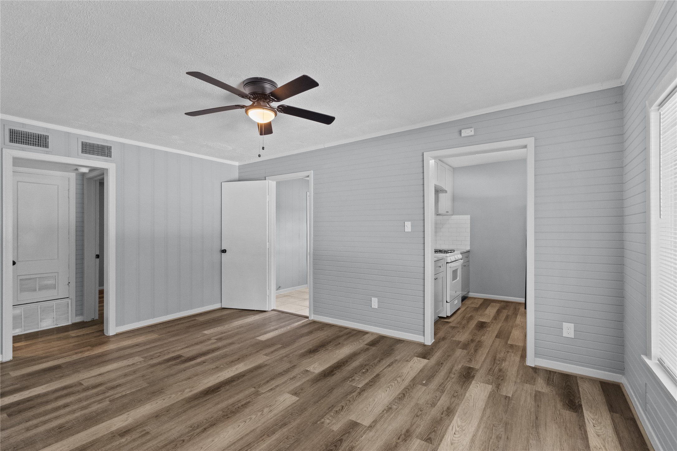 2324 Cedar Drive, #3, La Marque, TX 77568