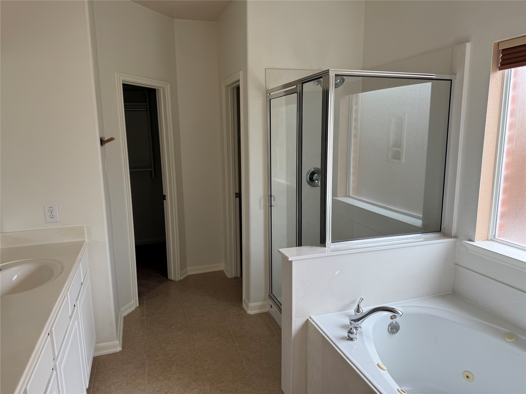 12914 Auburn Grove Lane, Houston, TX 77041