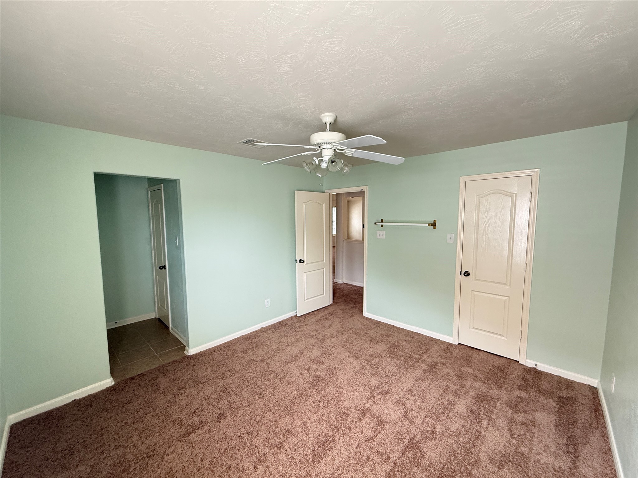 12914 Auburn Grove Lane, Houston, TX 77041