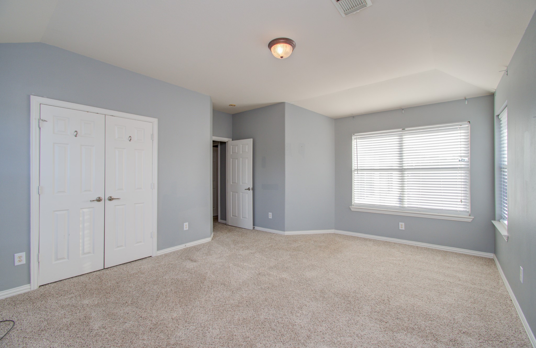 9106 Sunlight Oak Lane, Houston, TX 77070