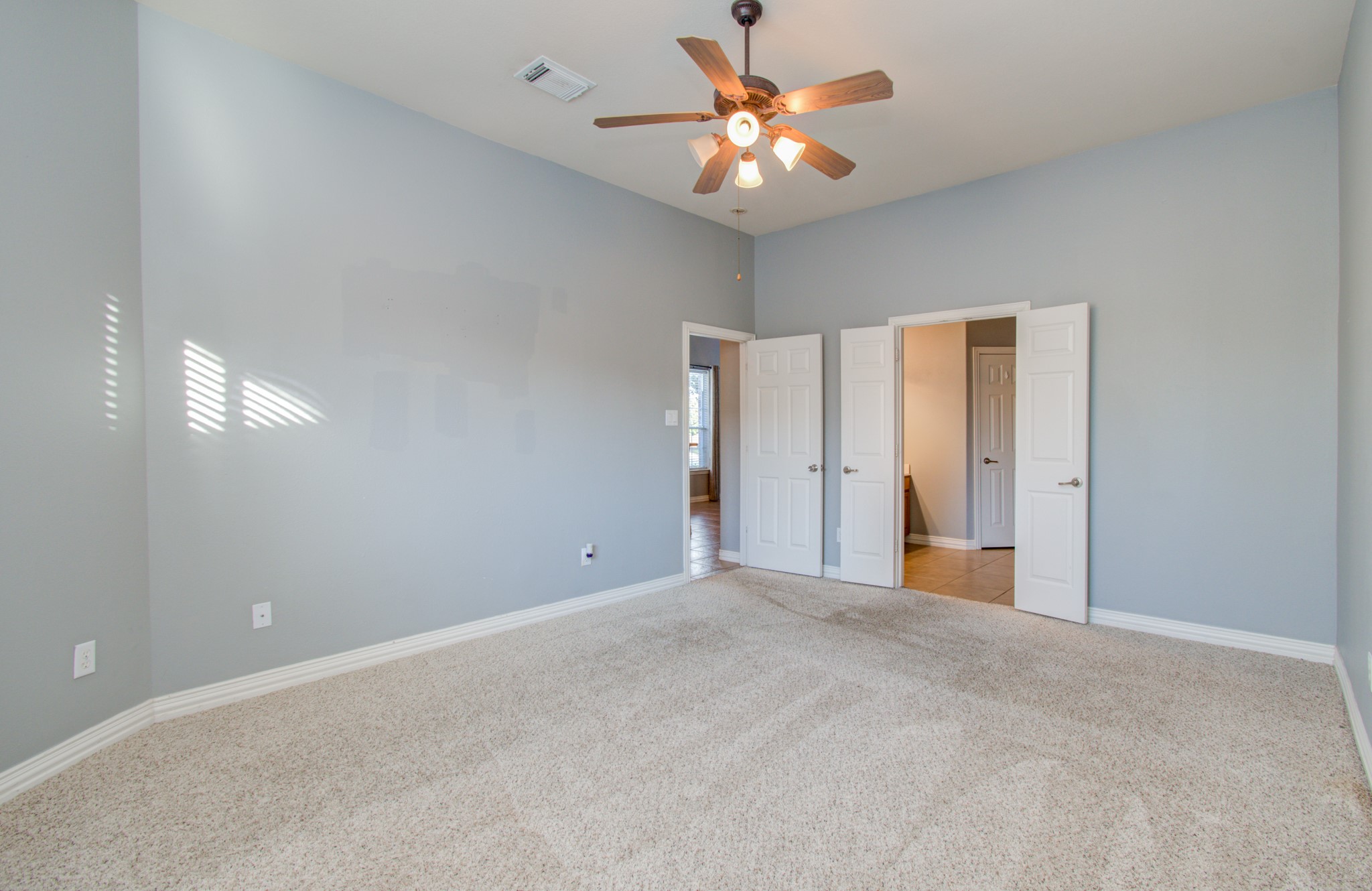 9106 Sunlight Oak Lane, Houston, TX 77070