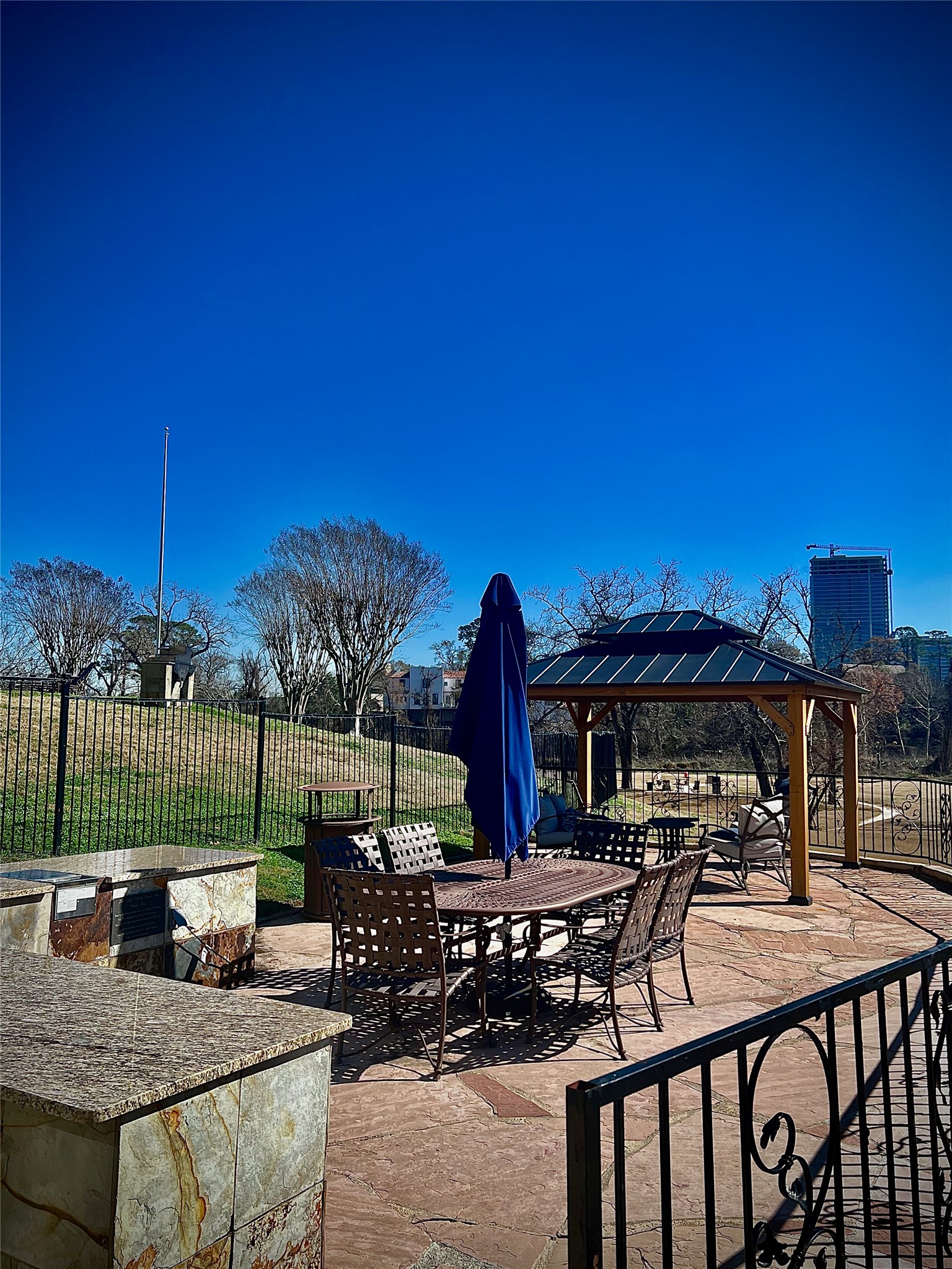 Another view of the outdoor kitchen.