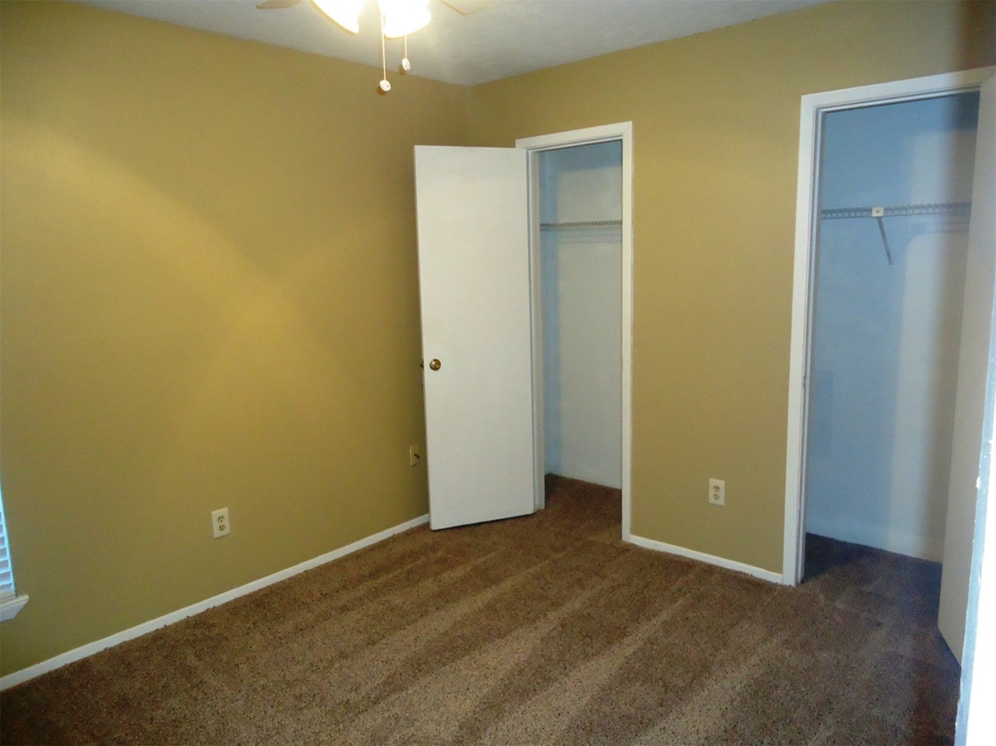 607 Old Colony Drive, Richmond, TX 77406