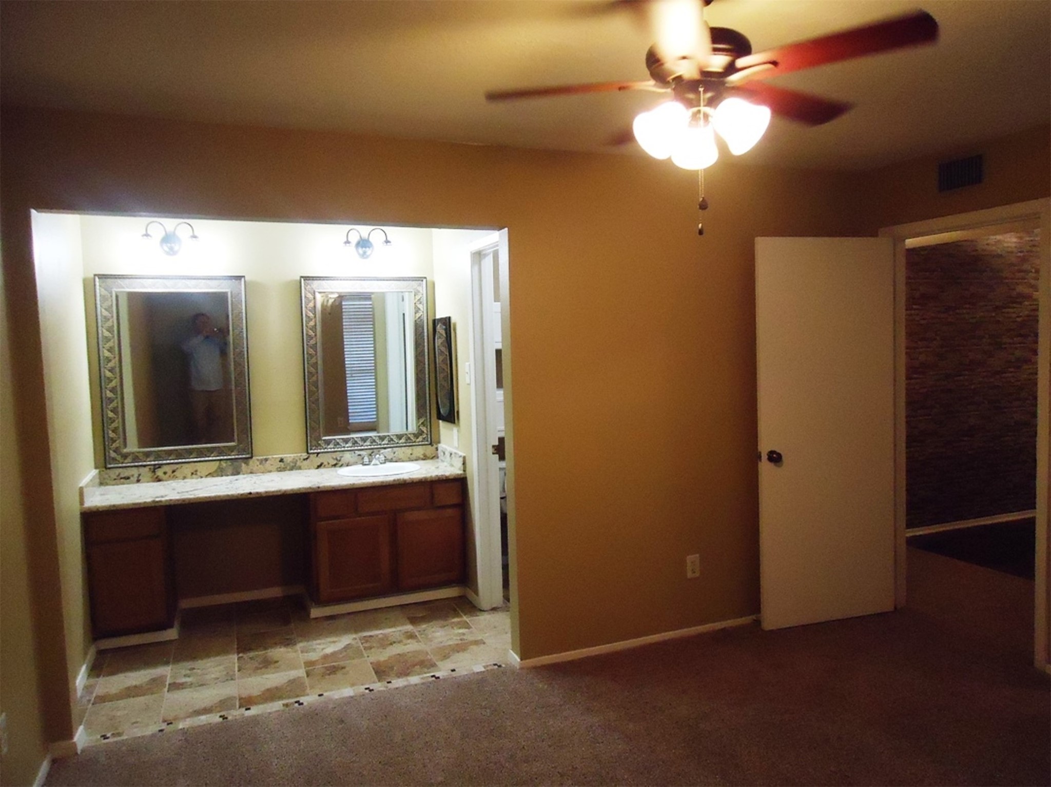 607 Old Colony Drive, Richmond, TX 77406