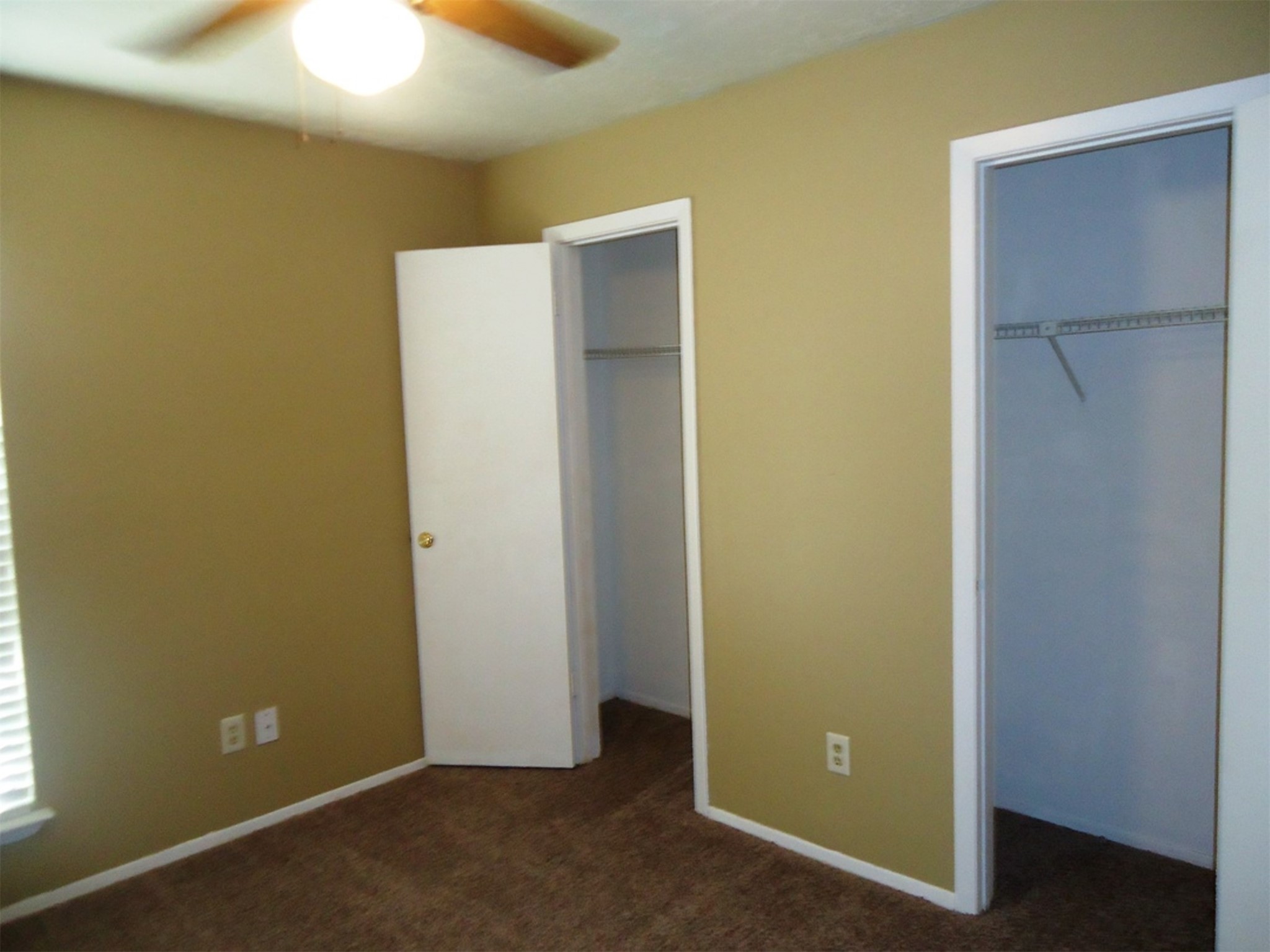 607 Old Colony Drive, Richmond, TX 77406