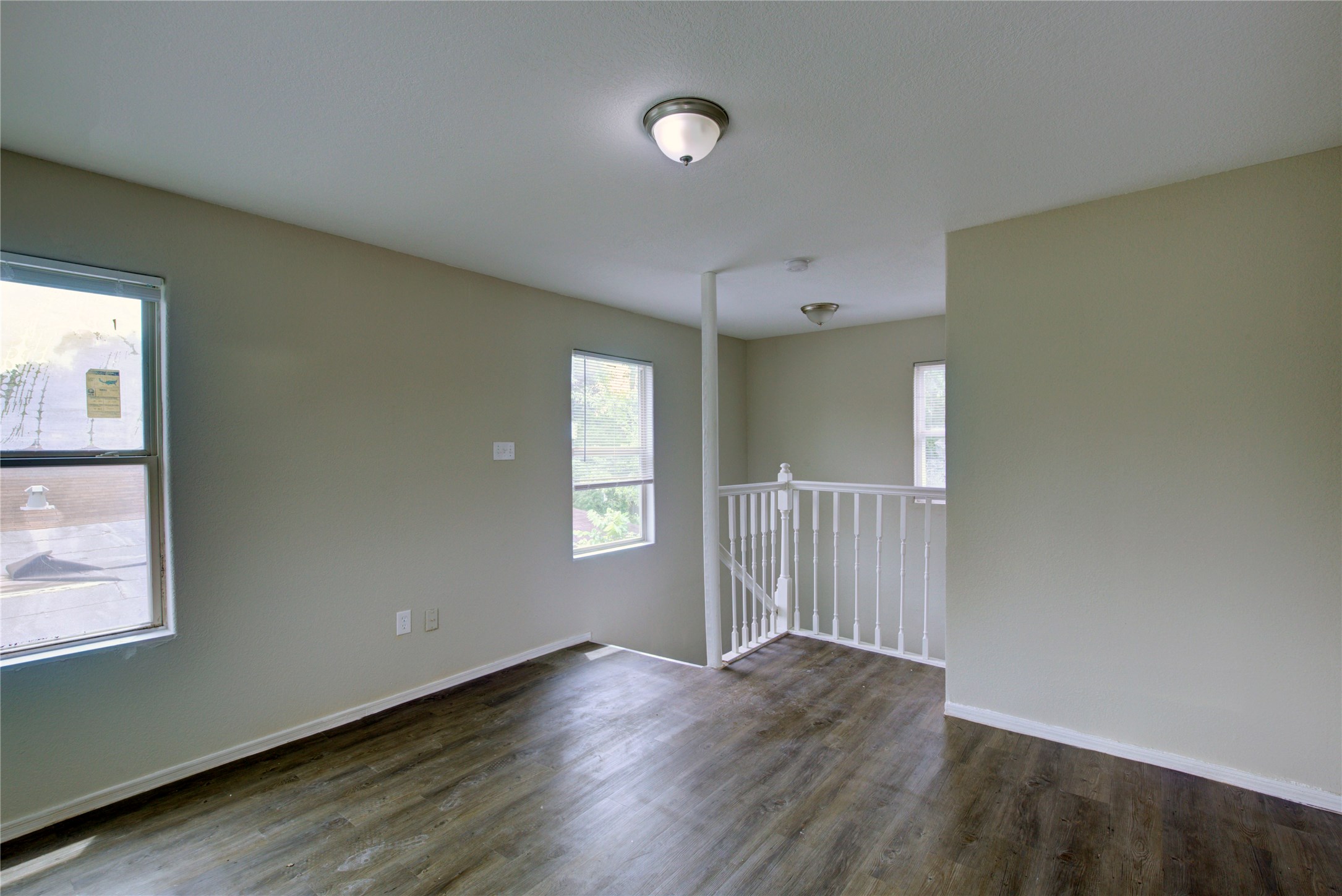Upstairs bonus room