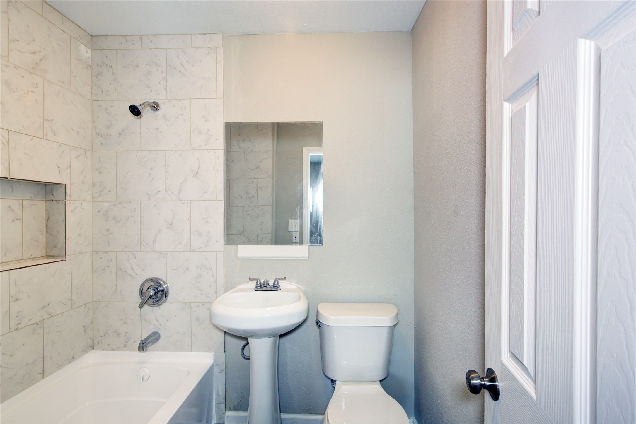 Master en suite bathroom
