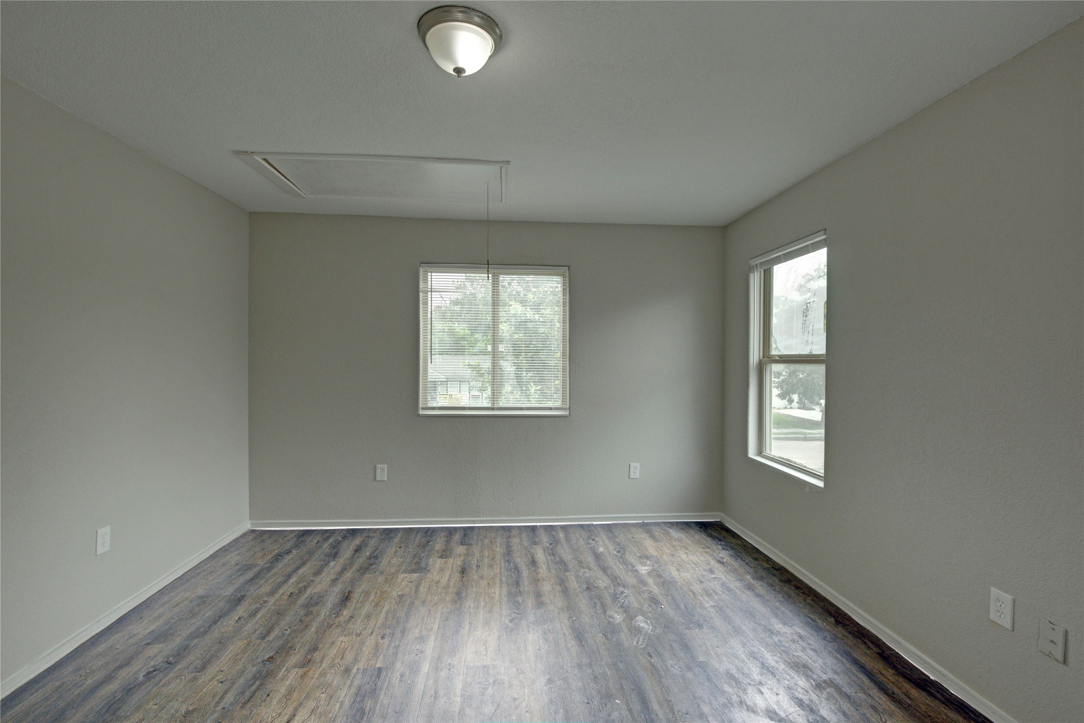 Upstairs bonus room