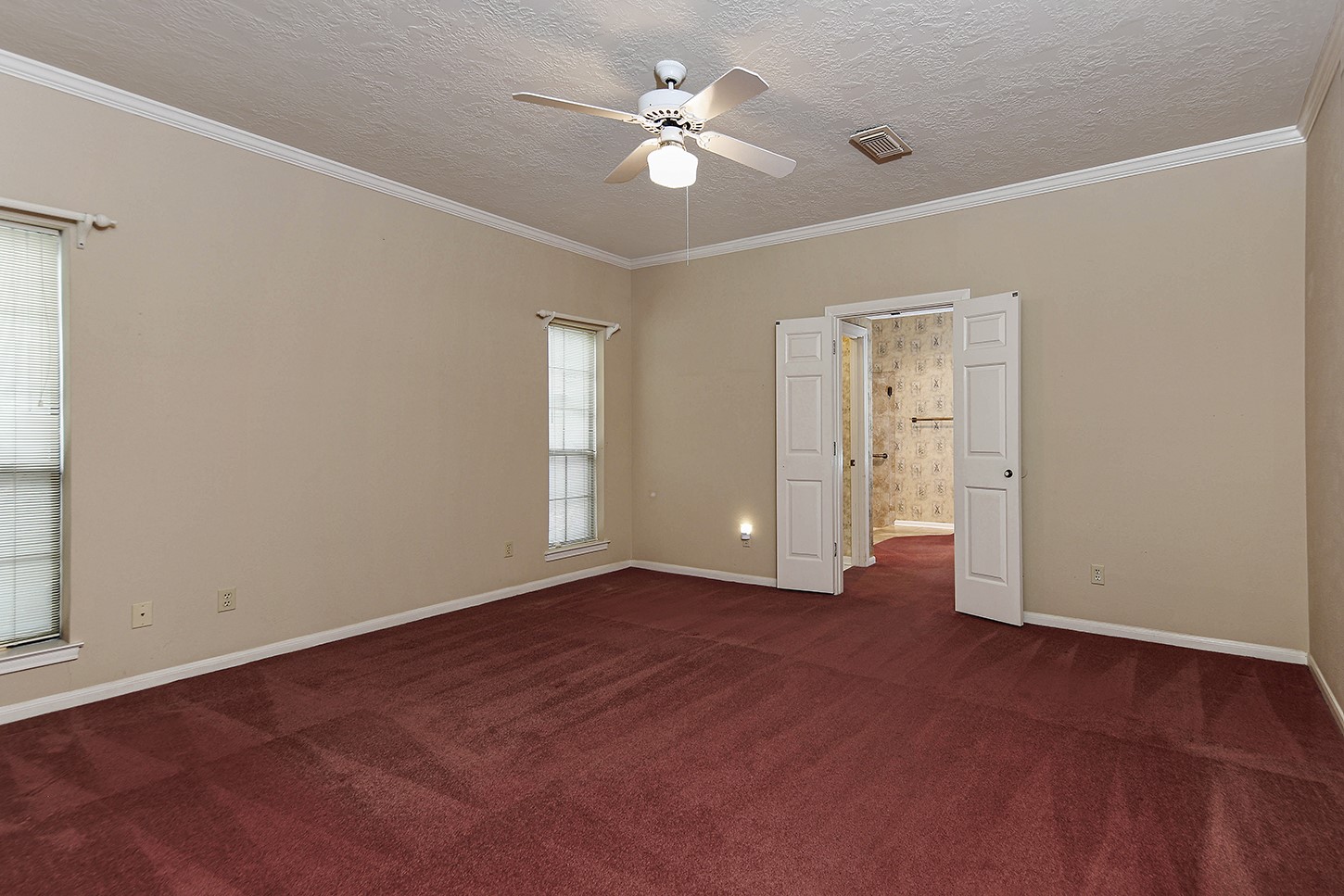 27 Firefall Court, The Woodlands, TX 77380
