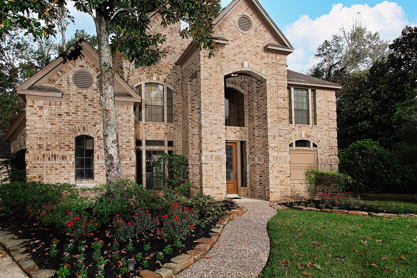 27 Firefall Court, The Woodlands, TX 77380