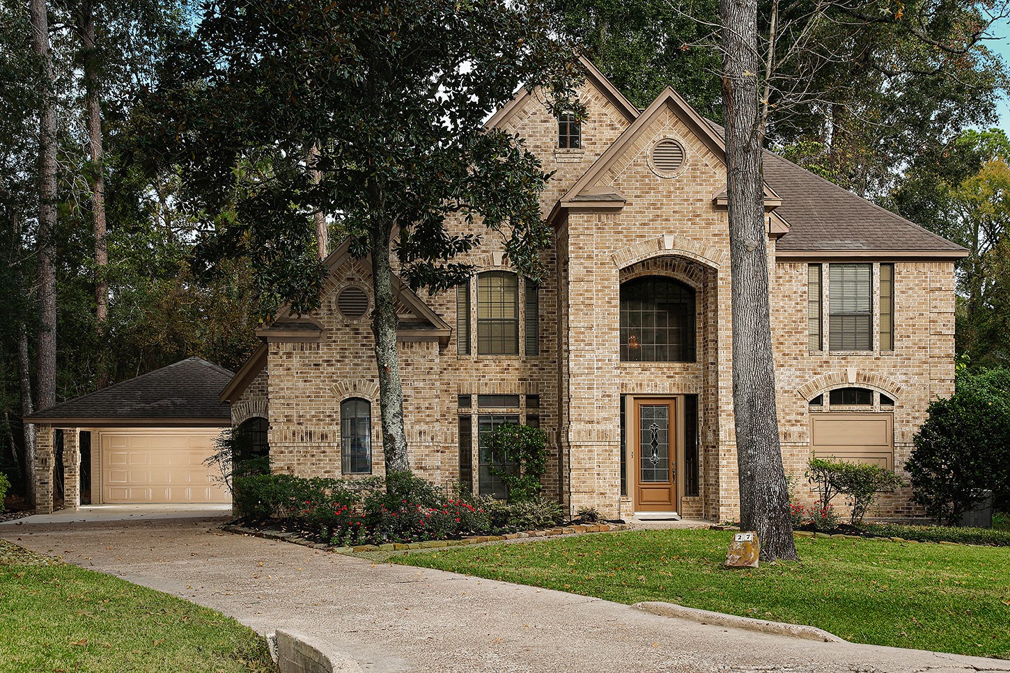 27 Firefall Court, The Woodlands, TX 77380