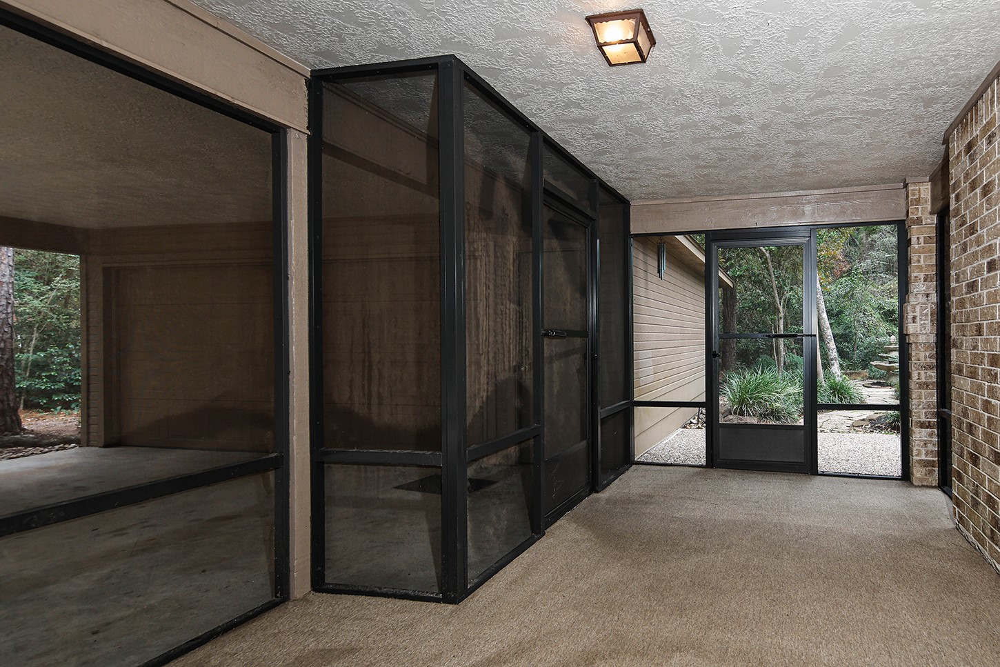 27 Firefall Court, The Woodlands, TX 77380