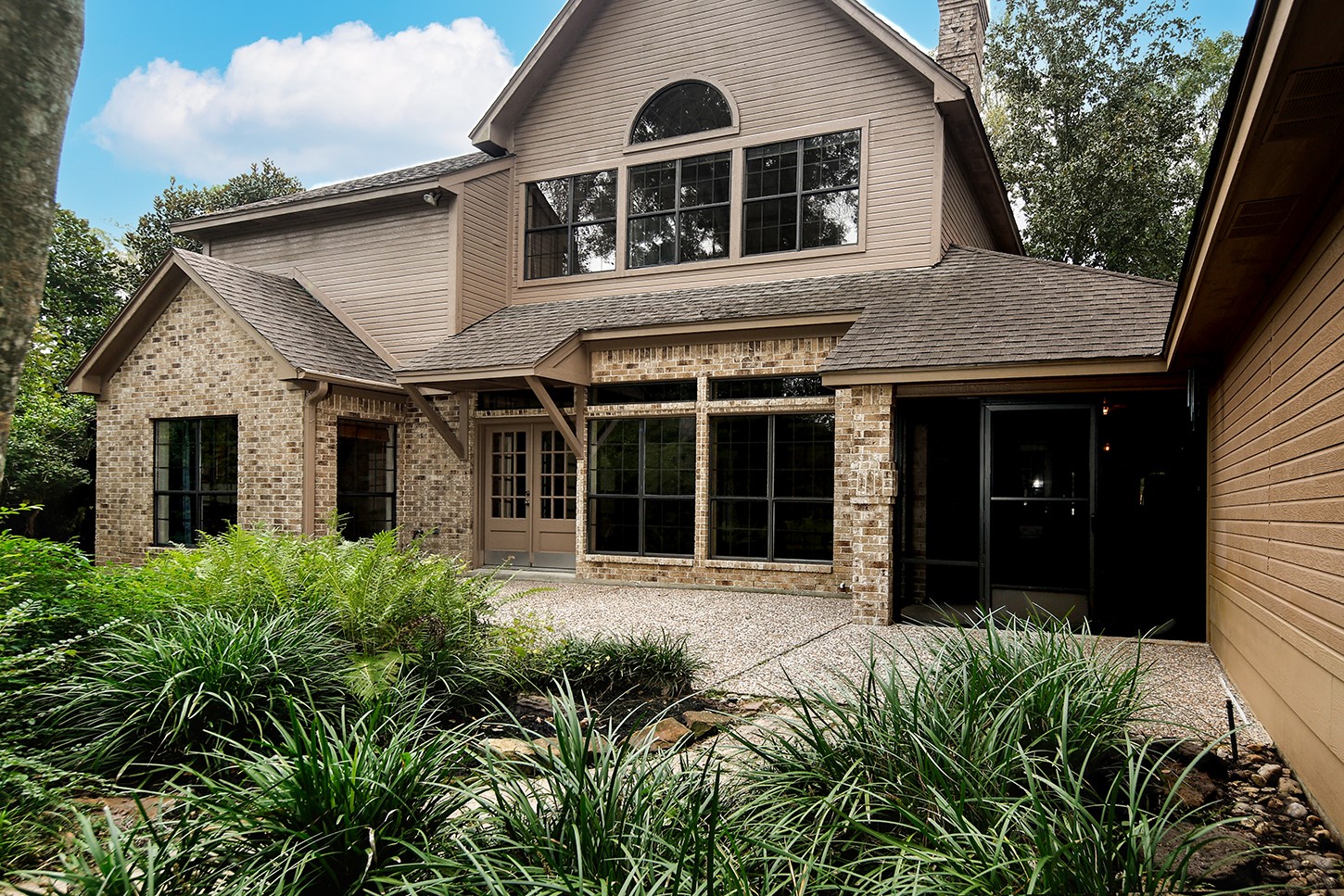 27 Firefall Court, The Woodlands, TX 77380