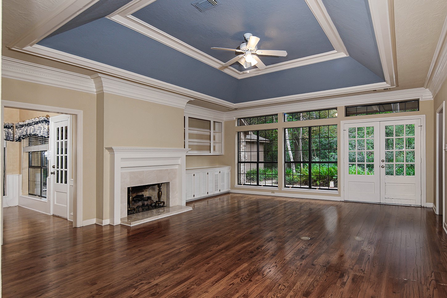 27 Firefall Court, The Woodlands, TX 77380