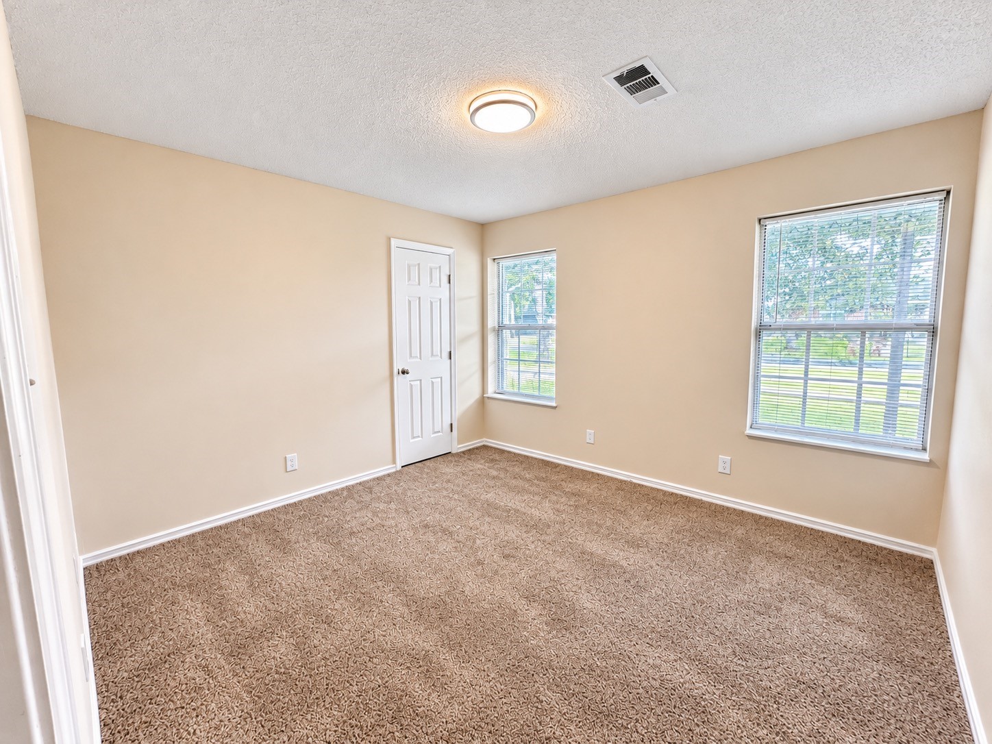3130 Balzar Drive, Dickinson, TX 77539