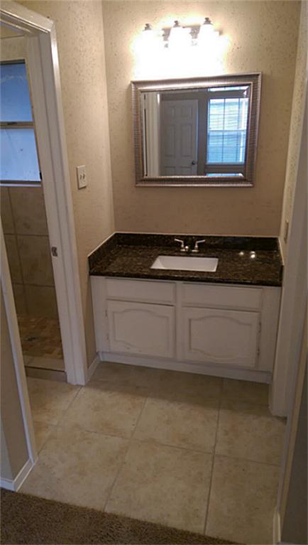 2107 Heritage Colony Drive, Friendswood, TX 77546