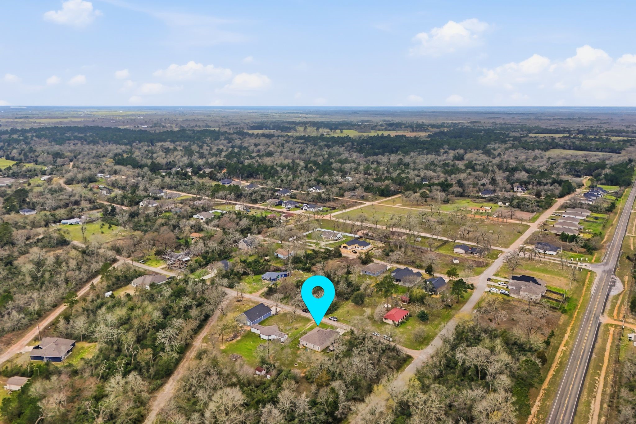 Come check out this house in the Deerwood gated community