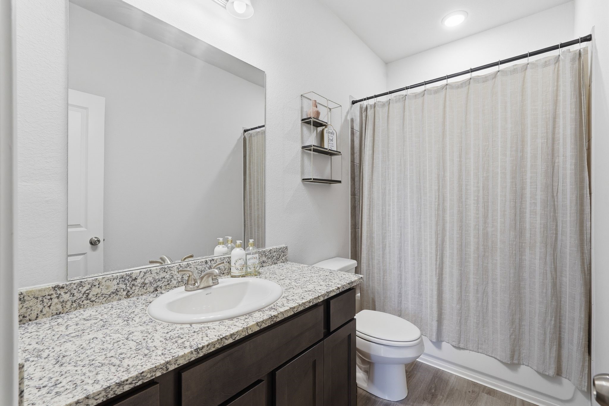 Secondary bathroom