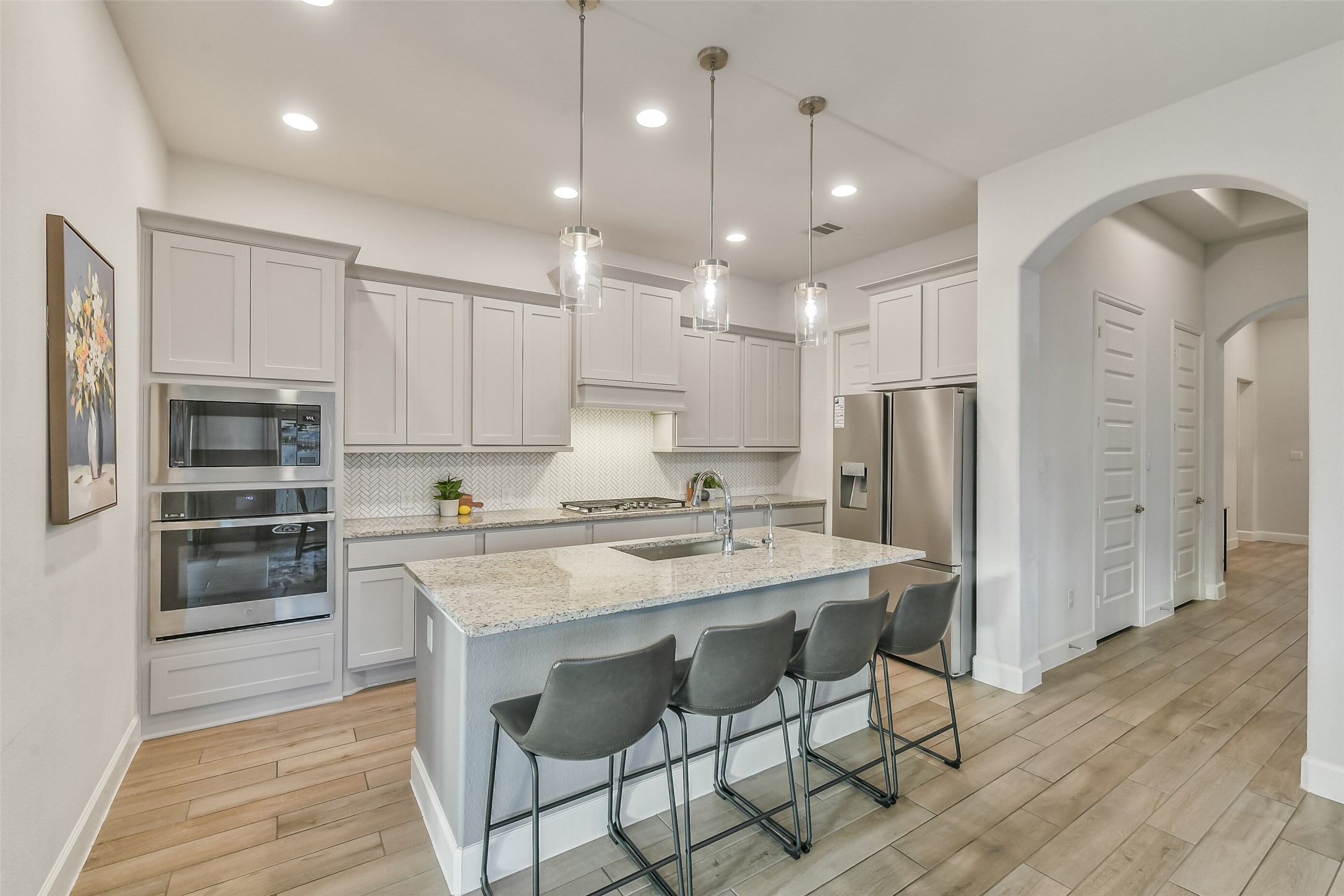 This bright kitchen is sure to please!