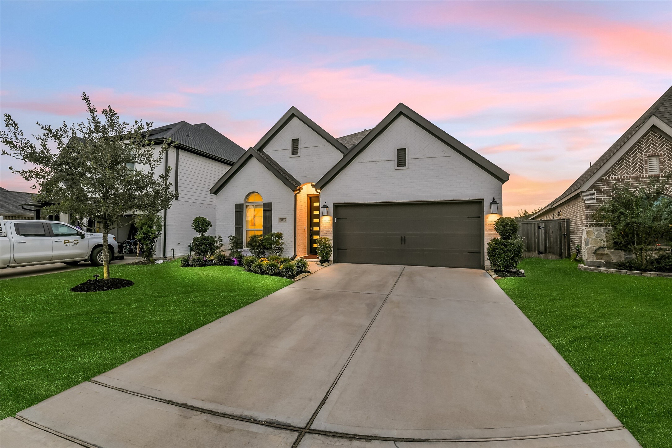 With beautifully maintained landscaping, this home is sure to please! Welcome home!