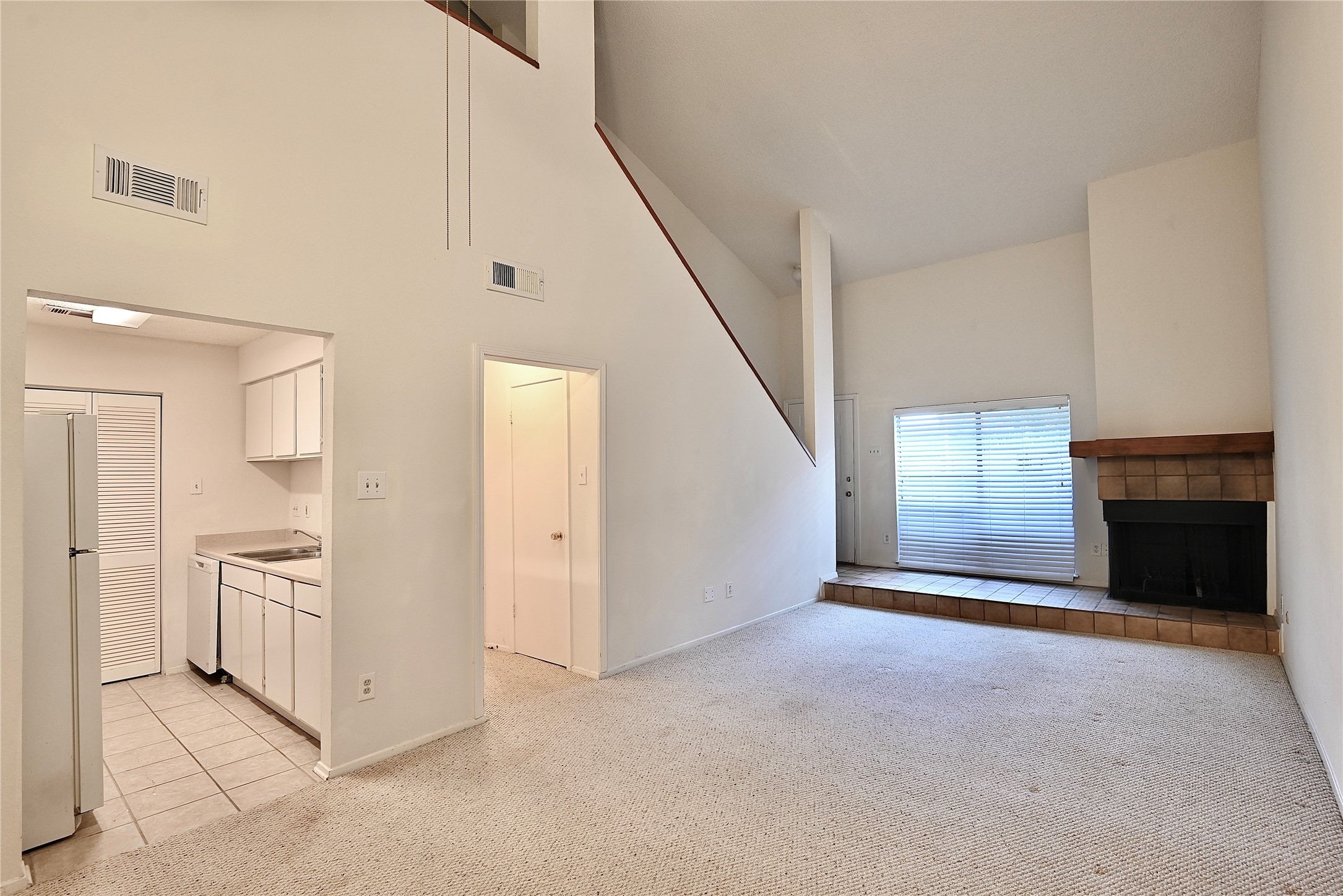 9407 Pagewood Lane, Houston, TX 77063 9407 Pagewood Lane, Houston, TX 77063