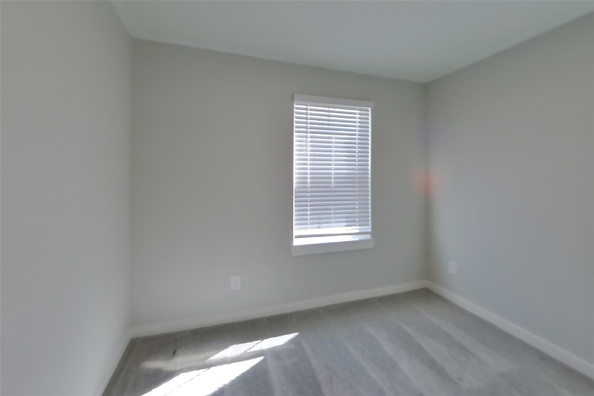 9835 Willow Creek Commerce, #109, Tomball, TX 77375