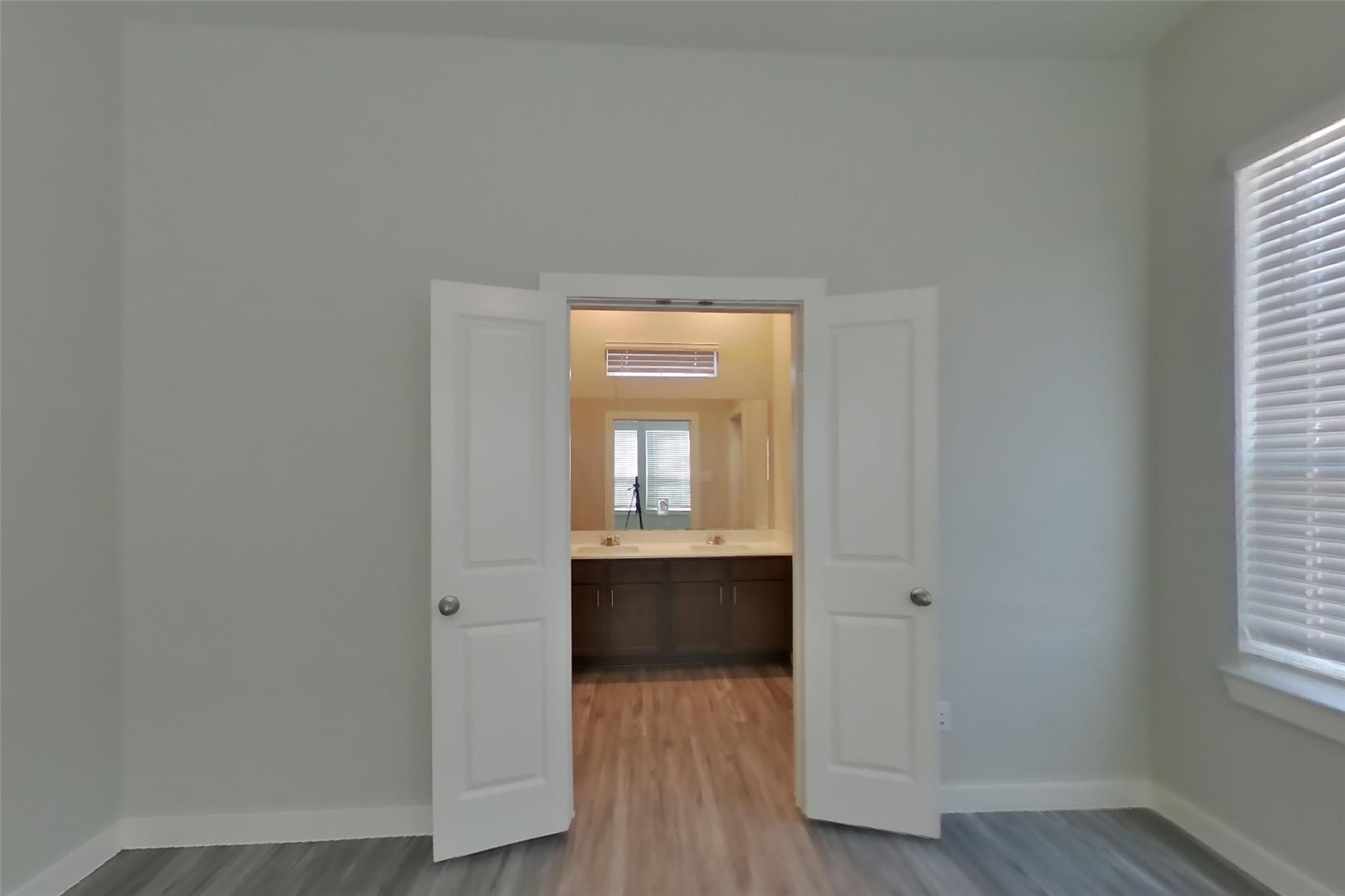 9835 Willow Creek Commerce, #109, Tomball, TX 77375
