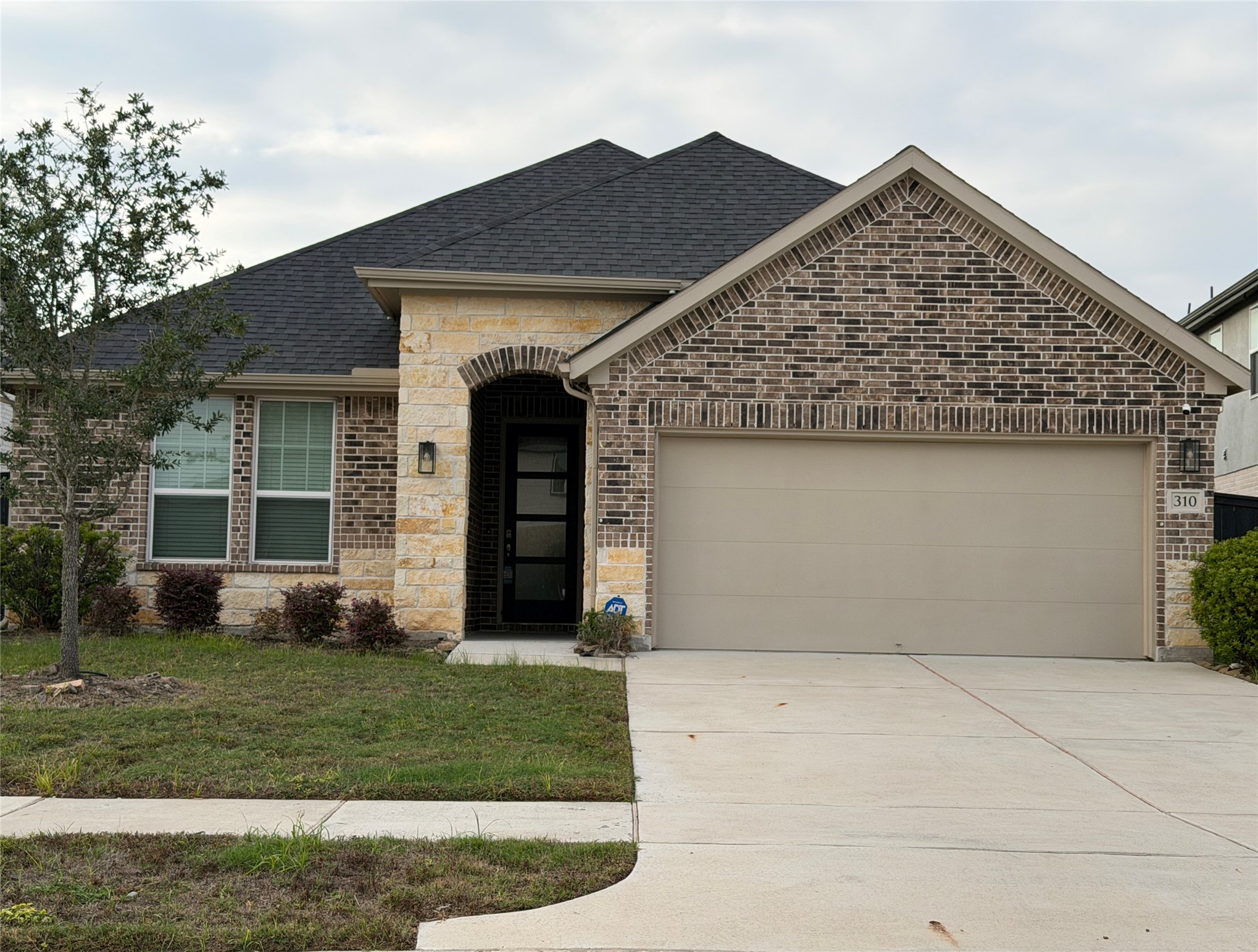 310 Papershell Path, Richmond, TX 77406
