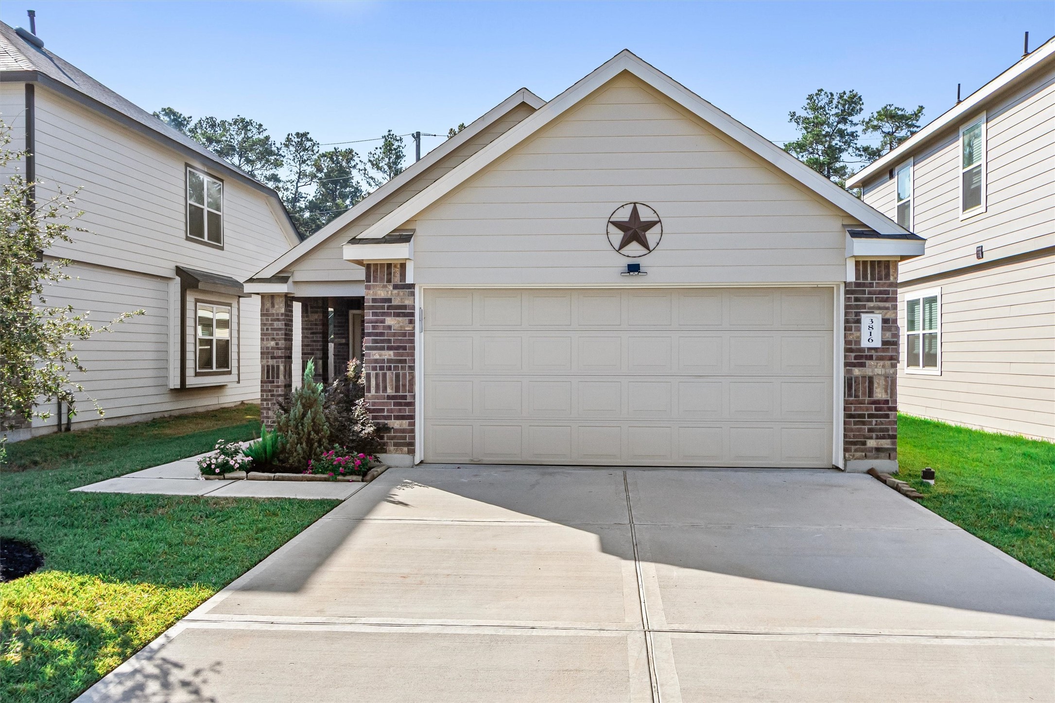 3816 Dyl Smitty Drive, Conroe, TX 77301