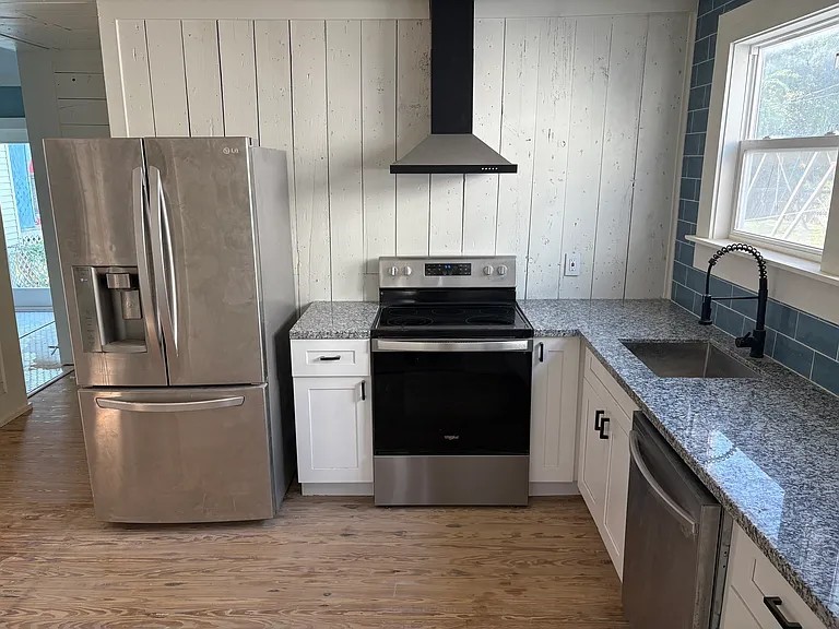 3122 Avenue M 1/2, Galveston, TX 77550