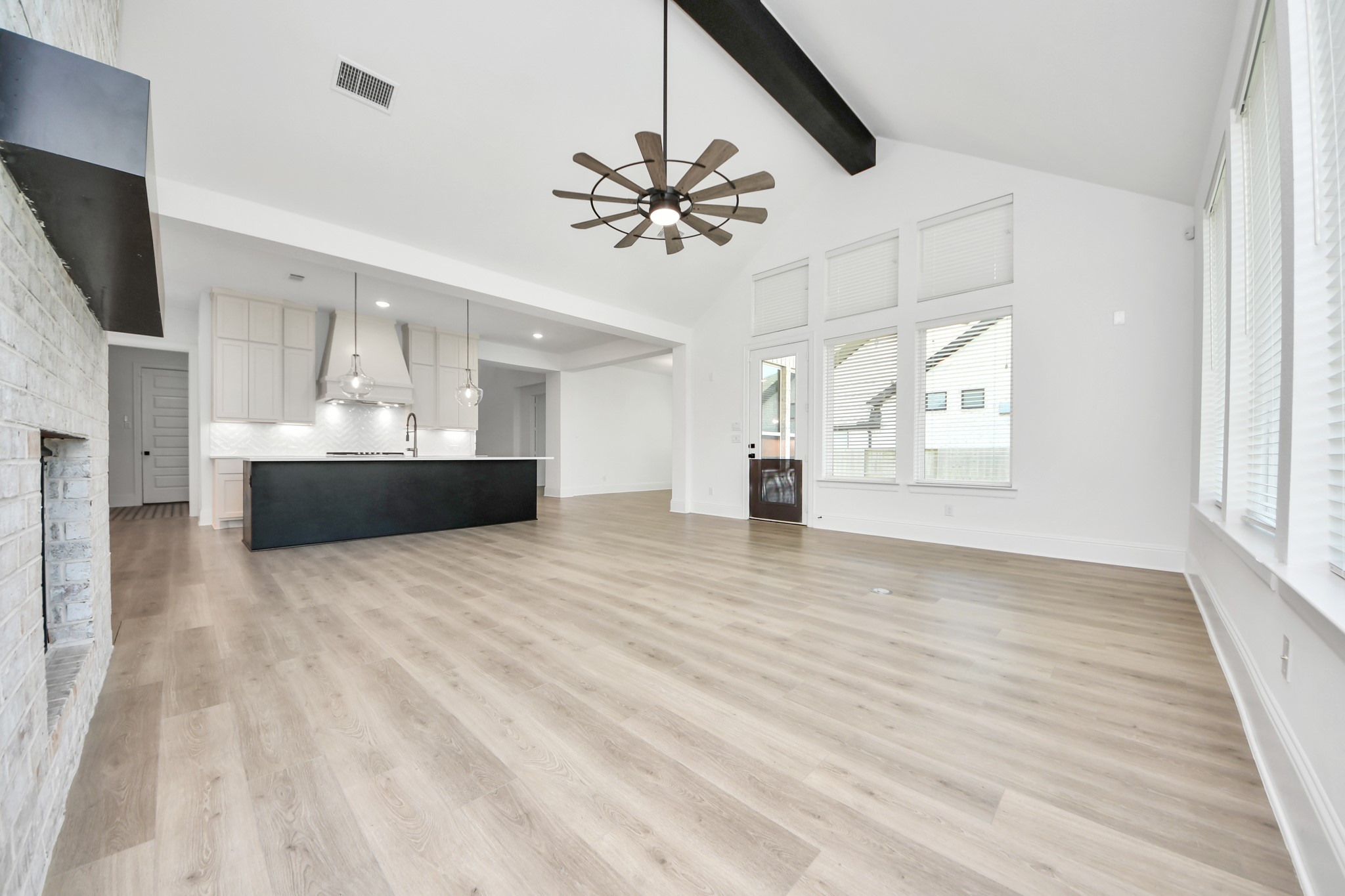 Living room with high ceilings.