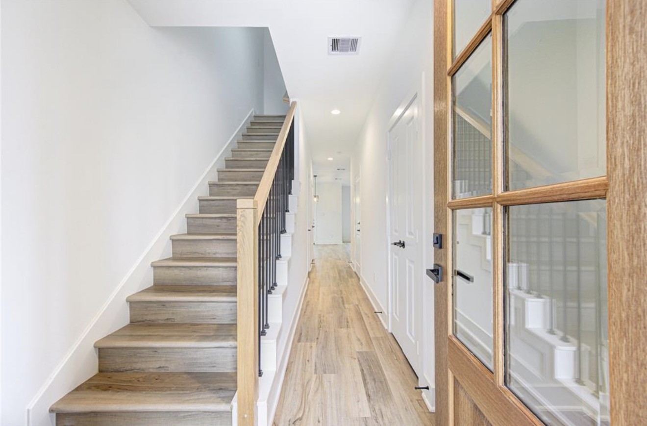 7236 Avenue E, Houston, TX 77011