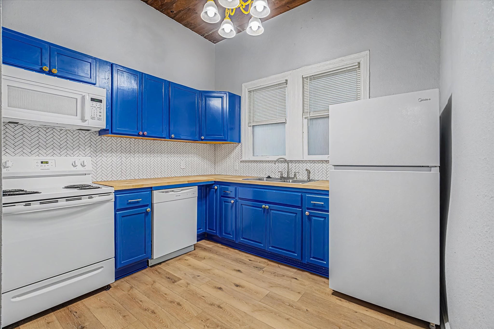 1827 Avenue O, #2, Galveston, TX 77550