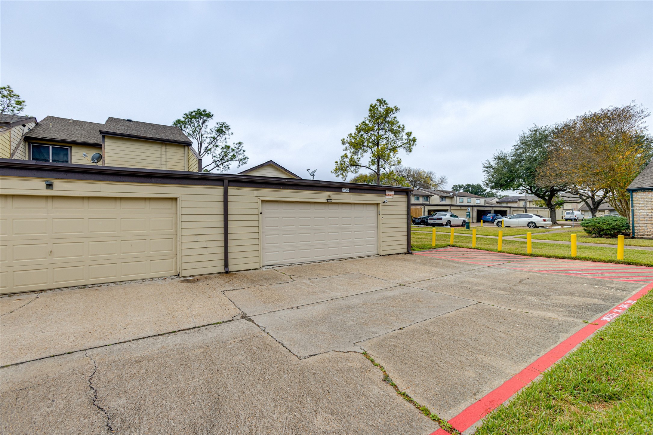 7114 S Dairy Ashford Road, Houston, TX 77072