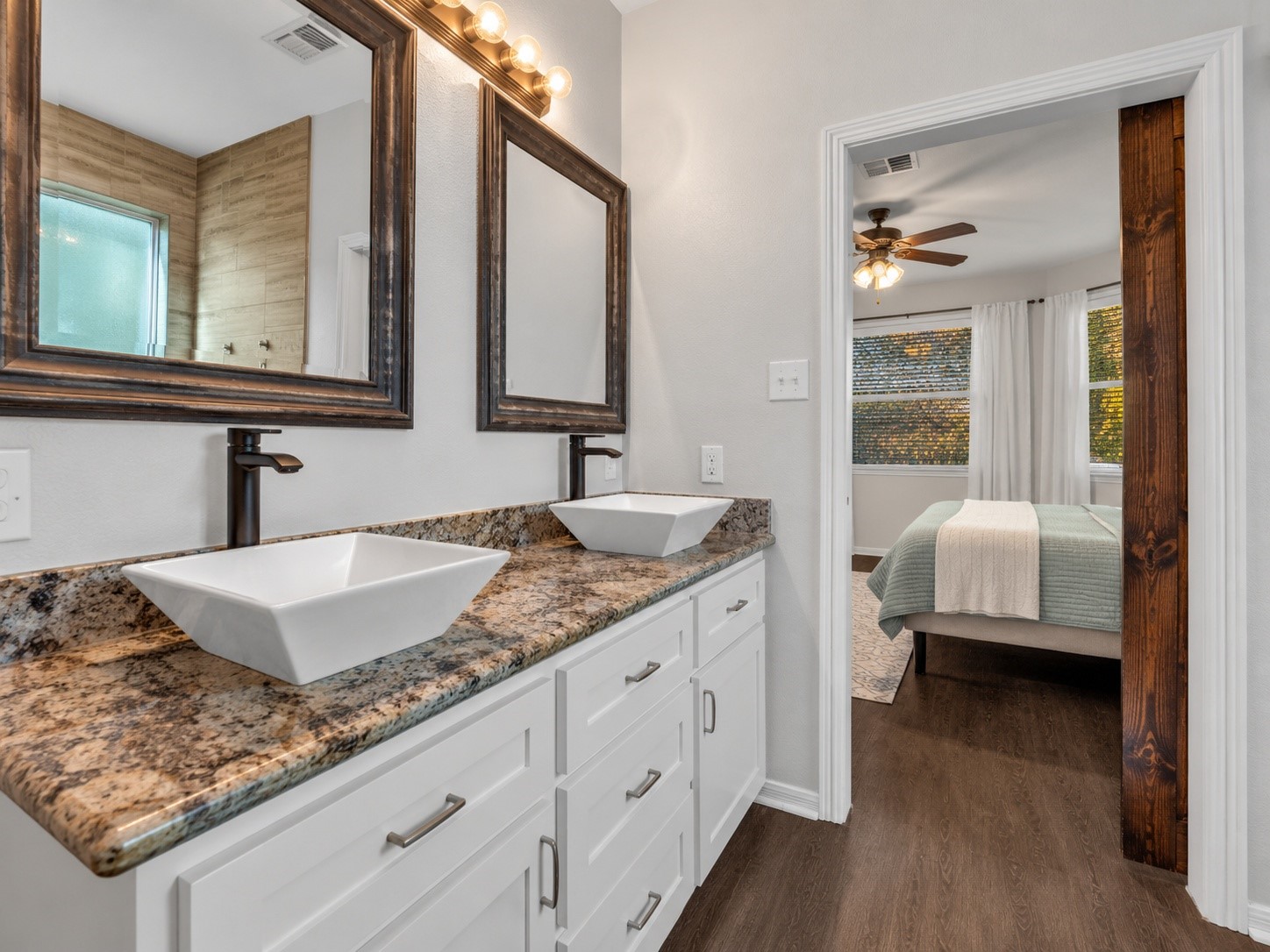 A Pirmary bathroom fit for a King and a Queen