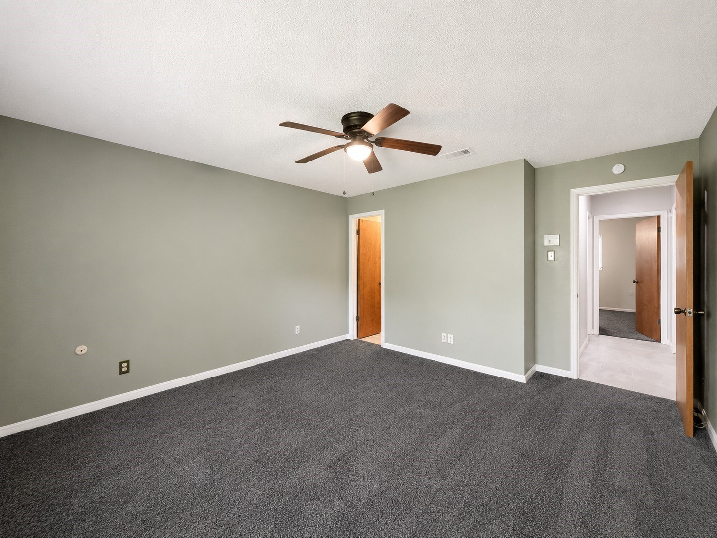708 Shady Lane, La Marque, TX 77568