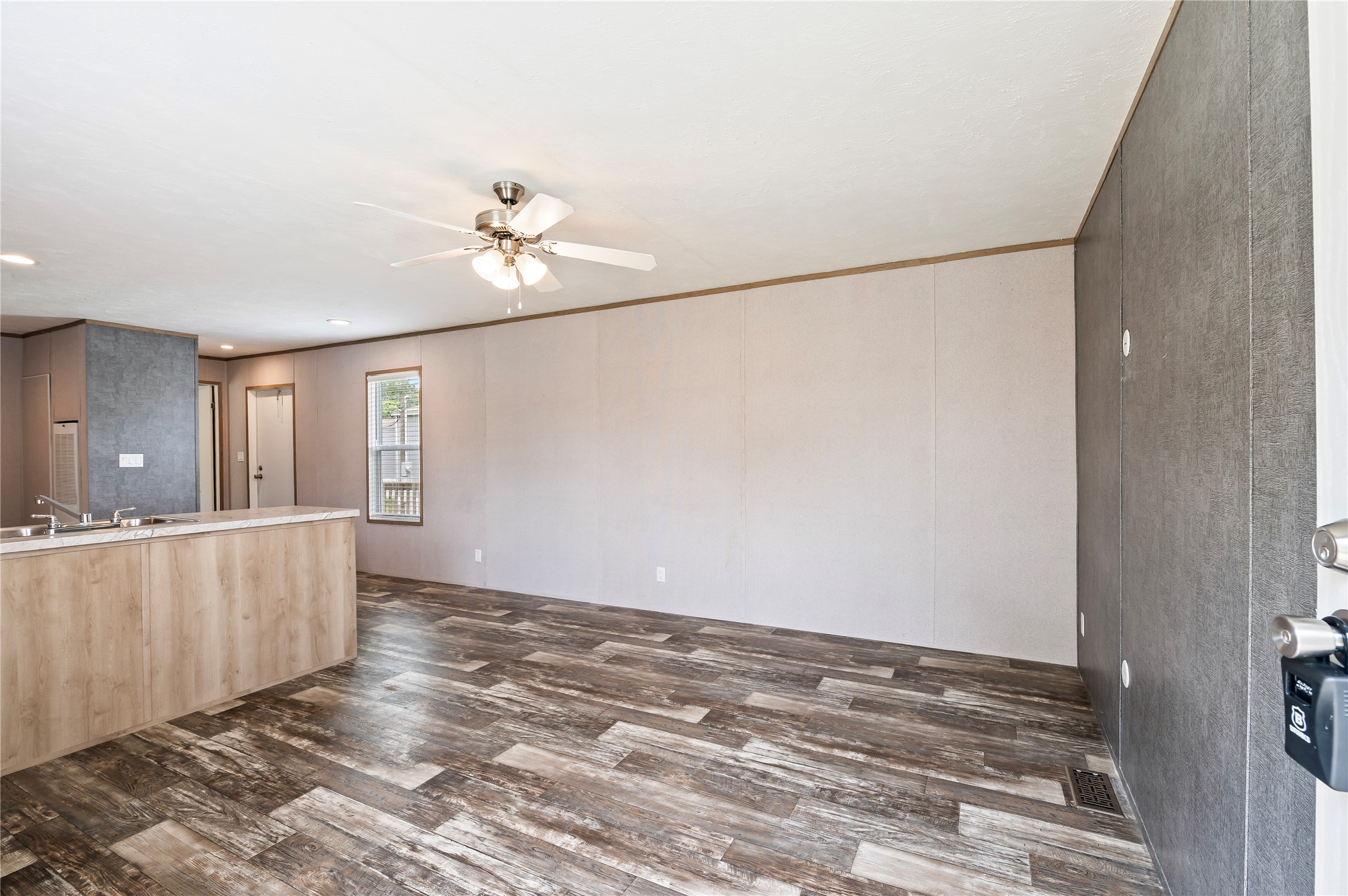 8700 Patricia Lane, #2, Hitchcock, TX 77563