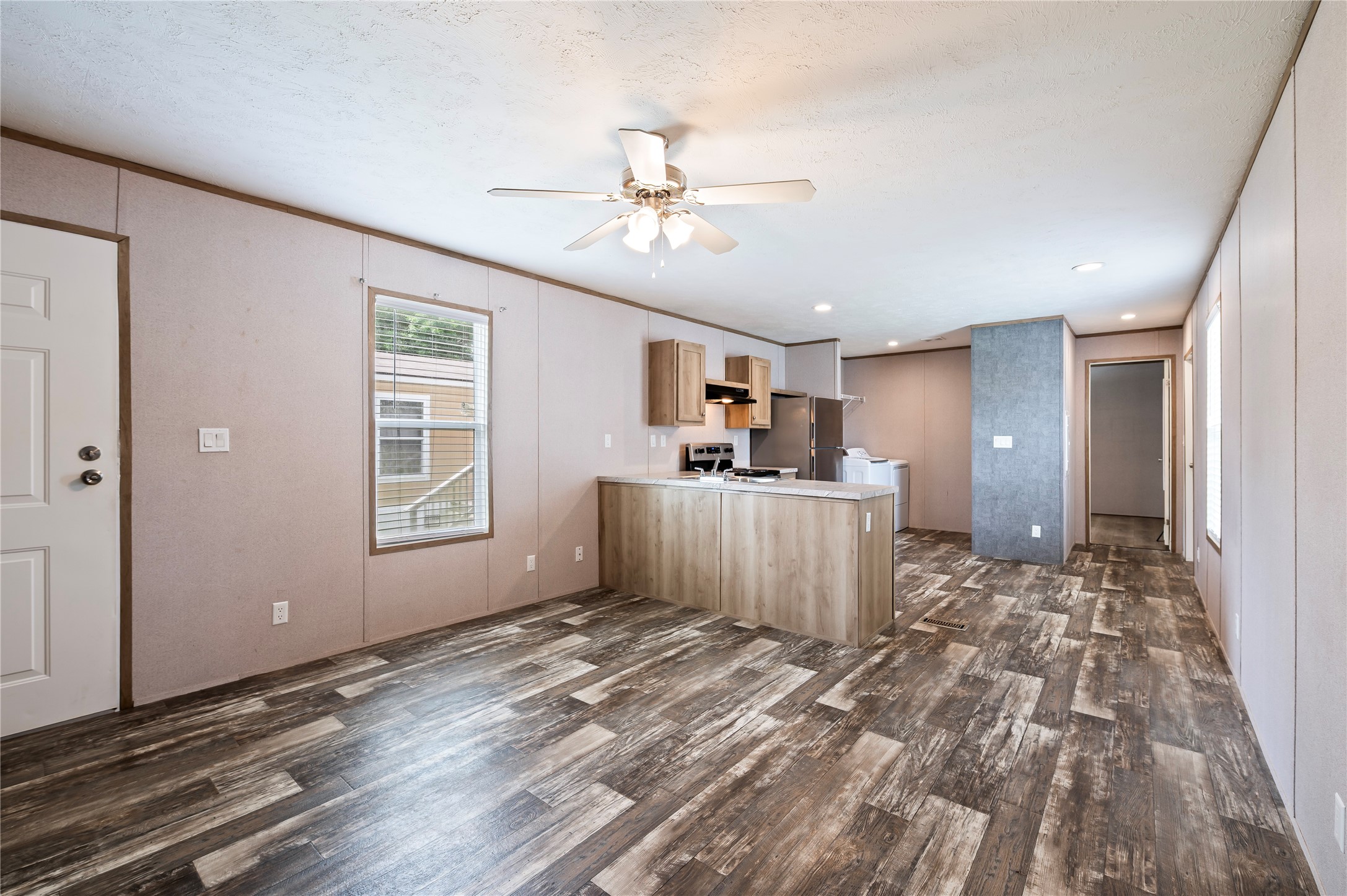 8700 Patricia Lane, #2, Hitchcock, TX 77563