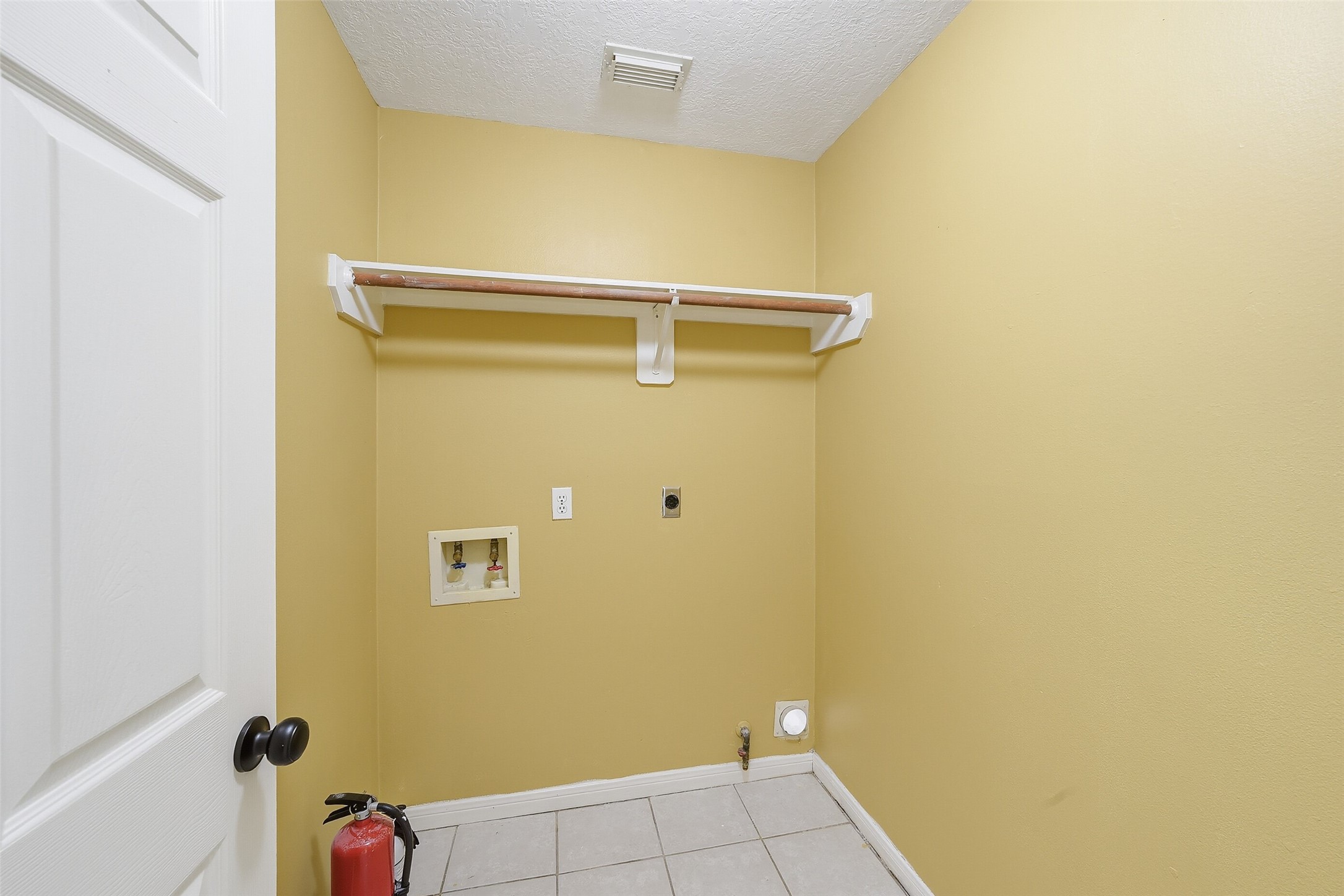 15307 Inks Lake Drive, Sugar Land, TX 77498