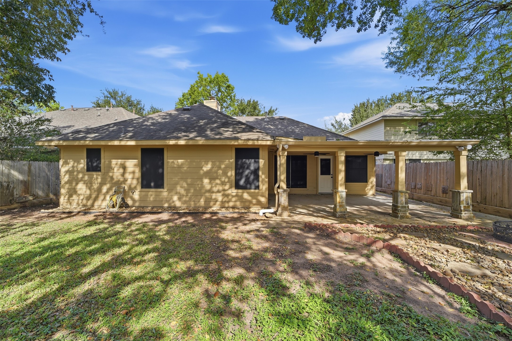 15307 Inks Lake Drive, Sugar Land, TX 77498