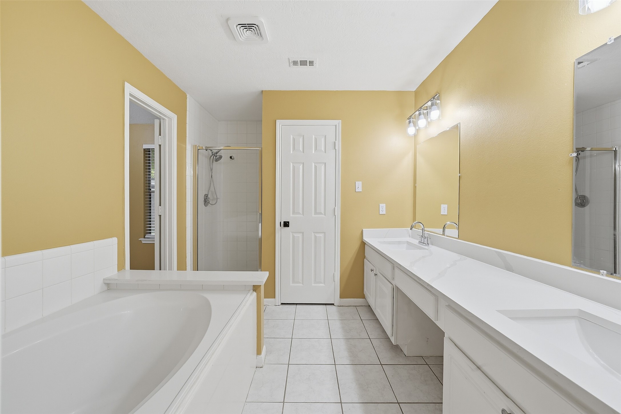 15307 Inks Lake Drive, Sugar Land, TX 77498