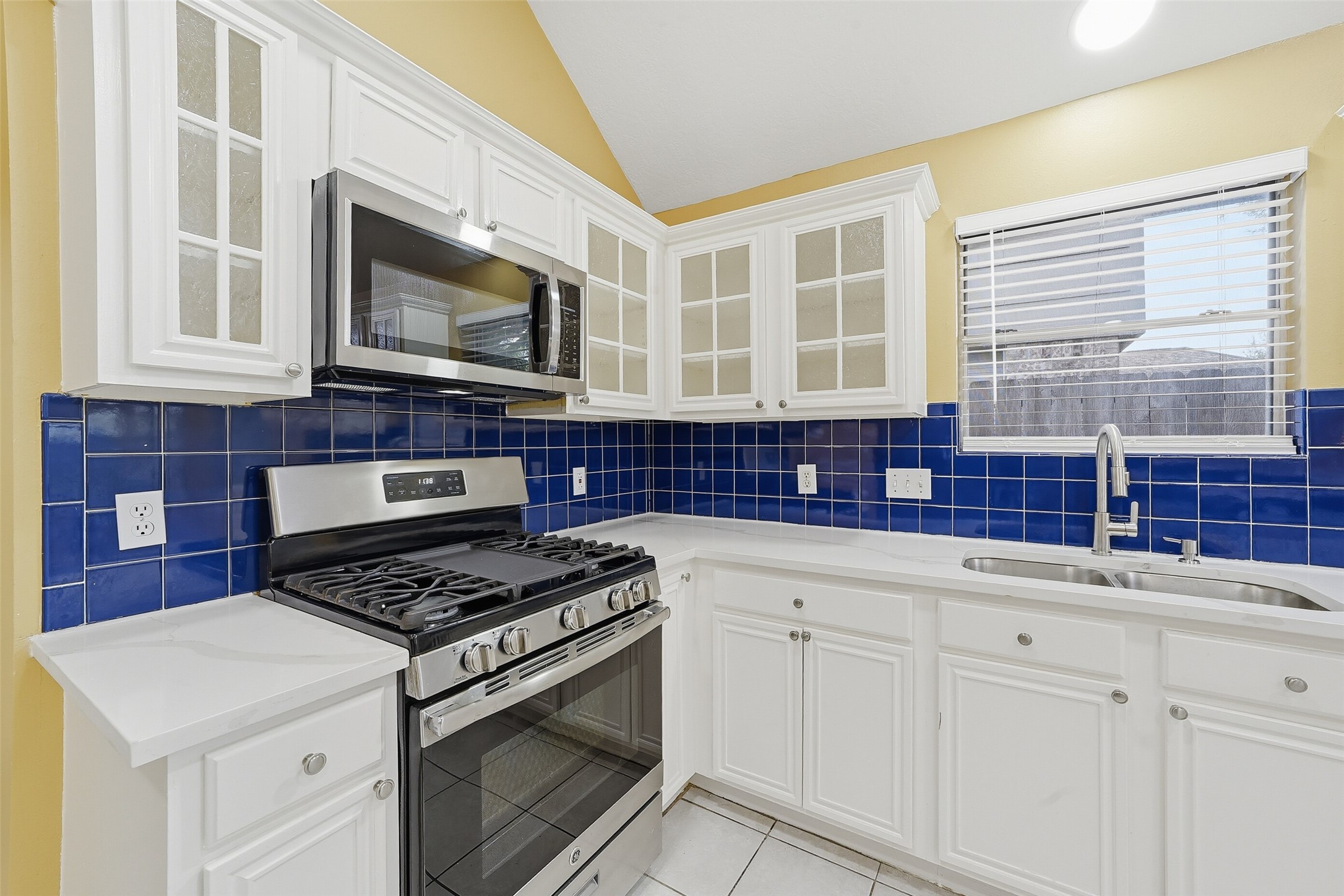 15307 Inks Lake Drive, Sugar Land, TX 77498