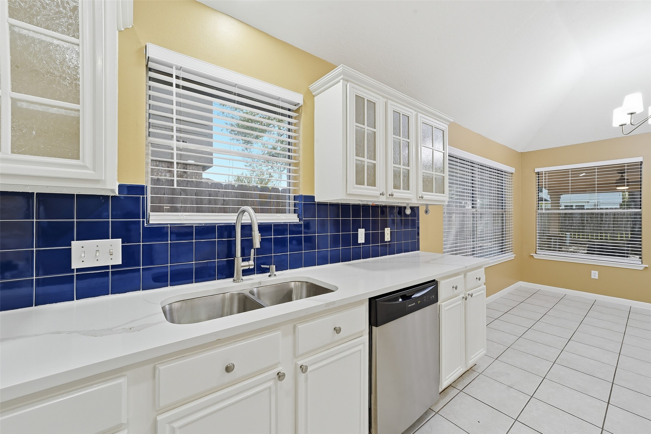 15307 Inks Lake Drive, Sugar Land, TX 77498