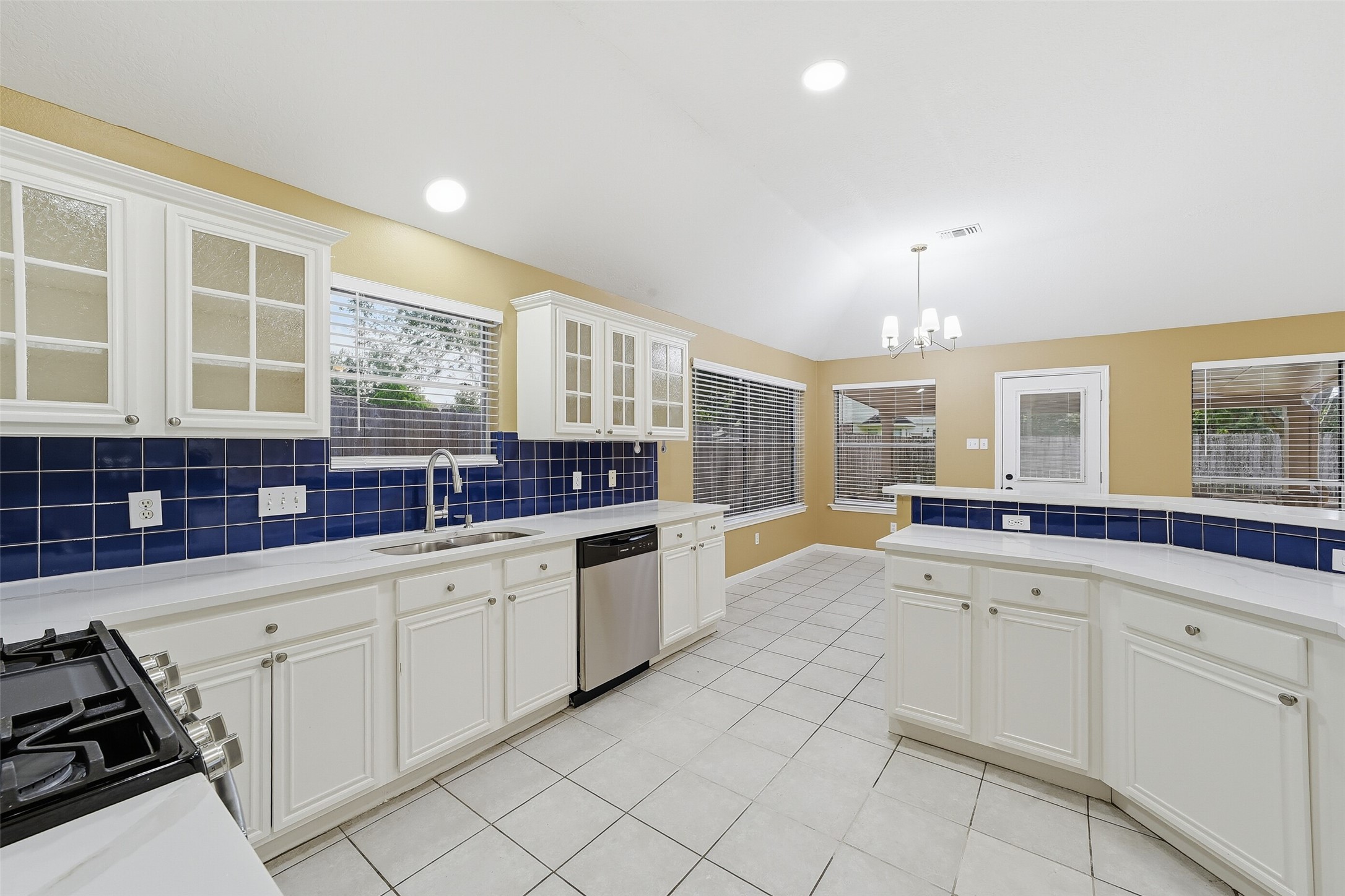 15307 Inks Lake Drive, Sugar Land, TX 77498